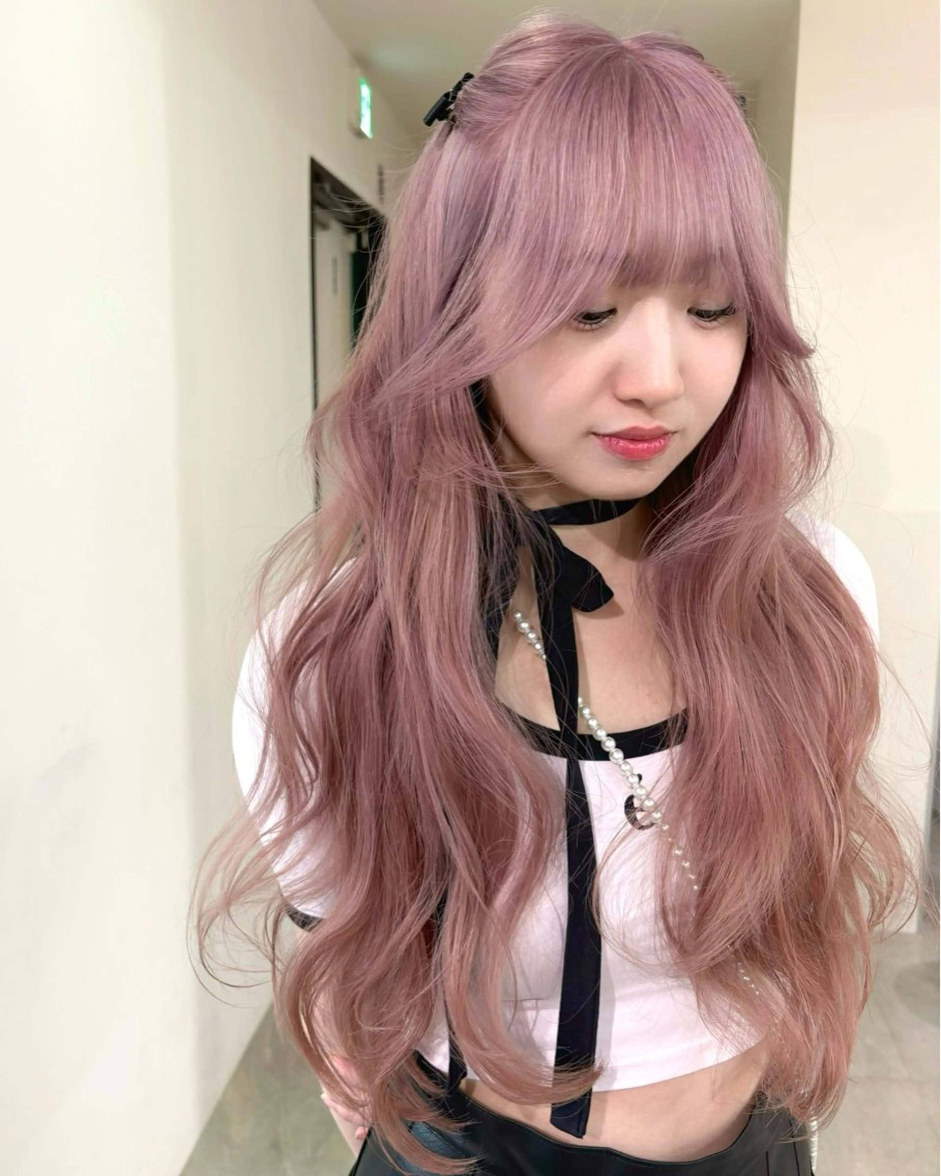 ロング カラー ブリーチ ブロンド ピンクカラー ヘアカラー mizuki/ピンク ベージュ.レイヤーのヘアスタイル