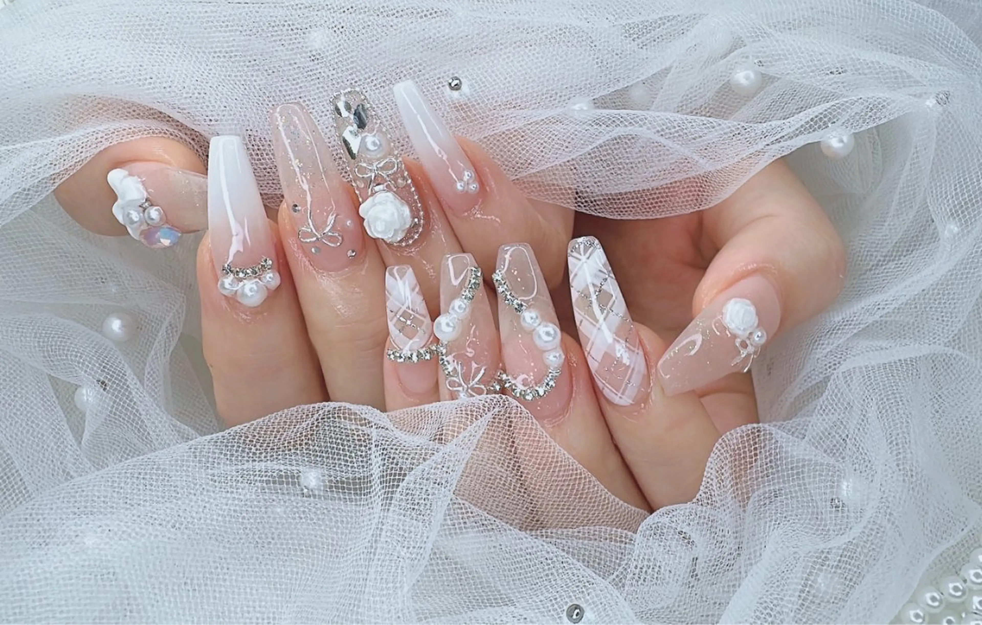 ネイル R salonのネイルデザイン