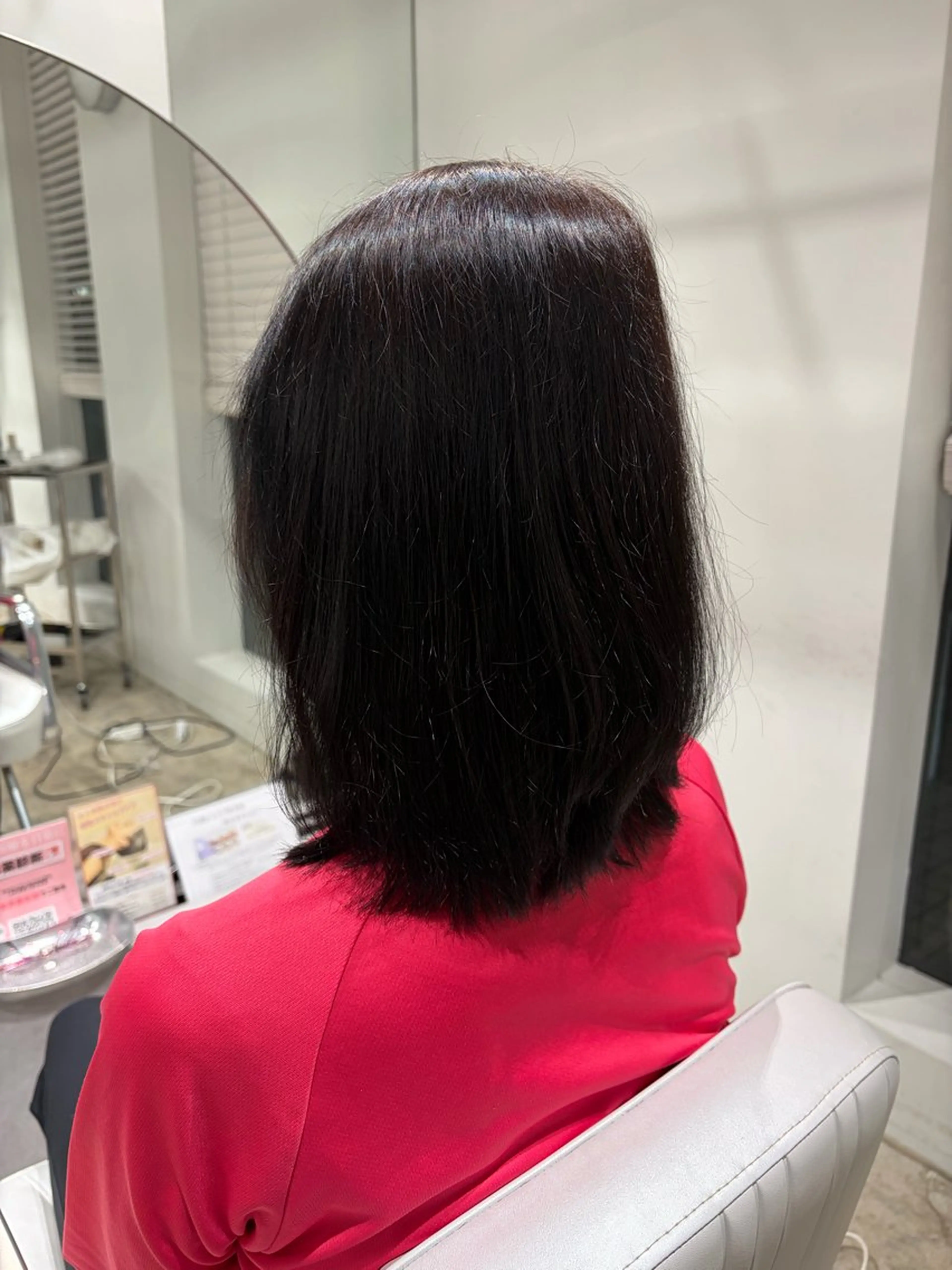 ミディアム レイヤーカット カット 村越 琉花のヘアスタイル