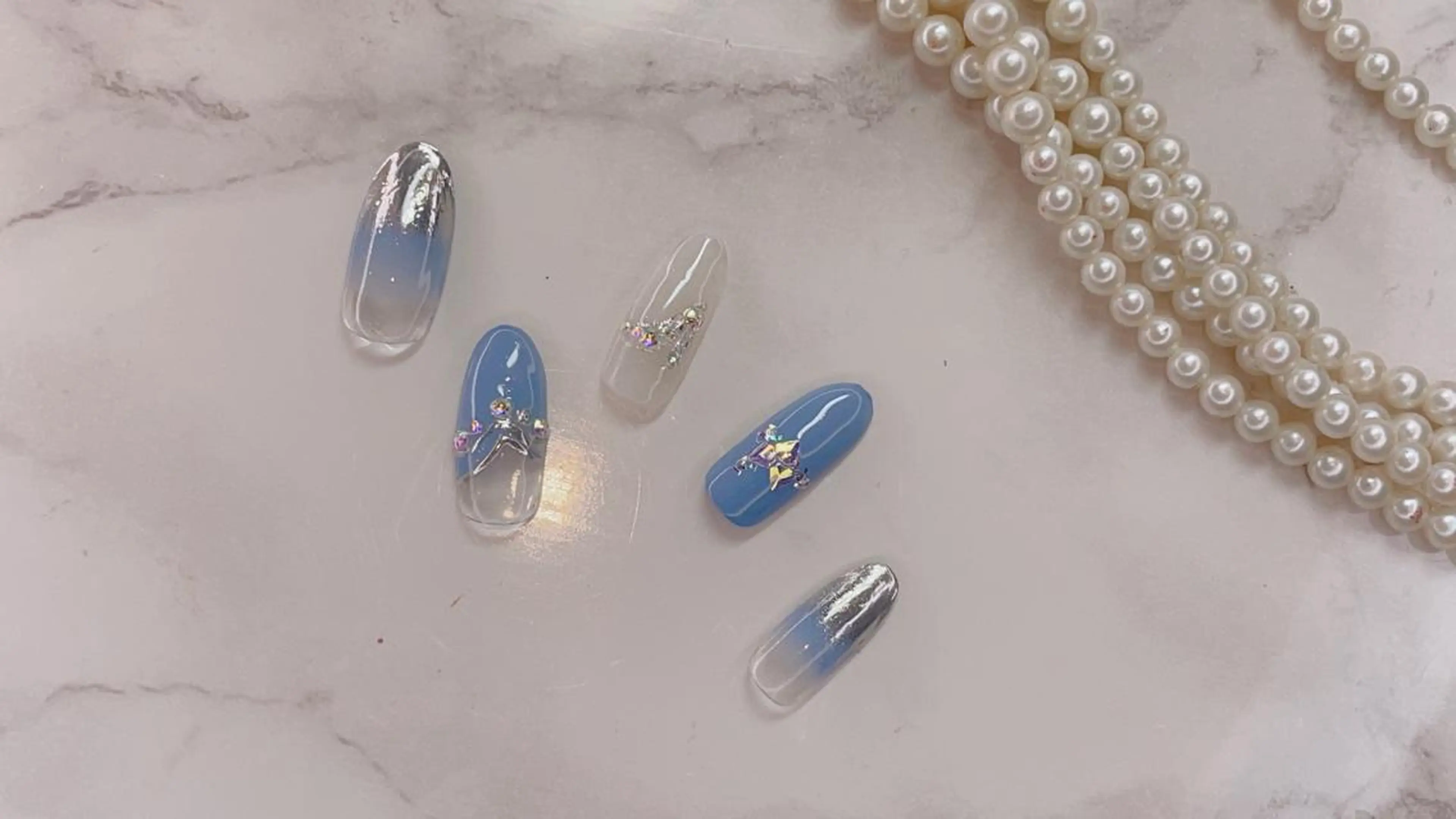 ネイル SINCERELY シンシアリー🌈のネイルデザイン