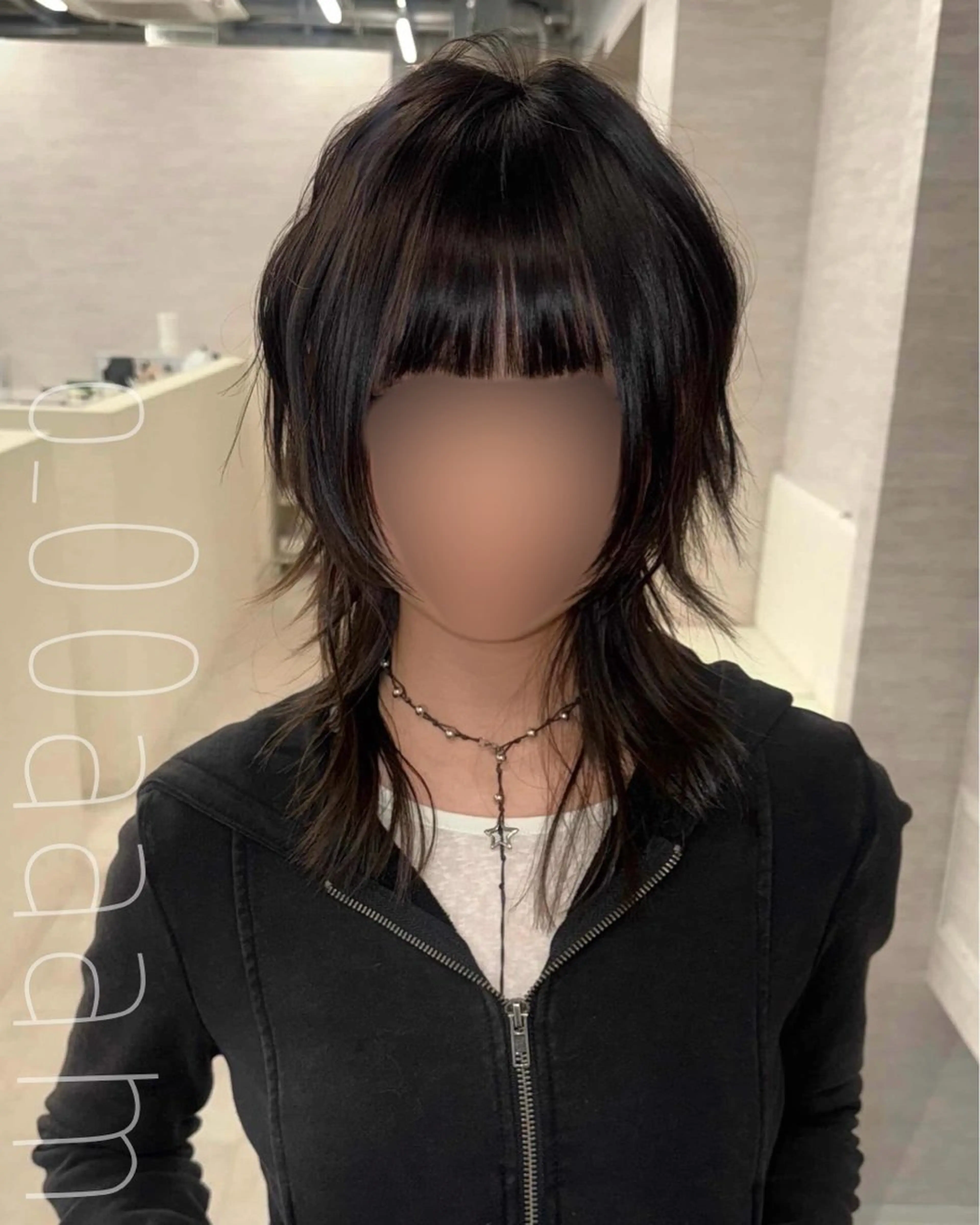 セミロング ハッシュカット カット 韓国タッセルカット レイヤーカットのヘアスタイル