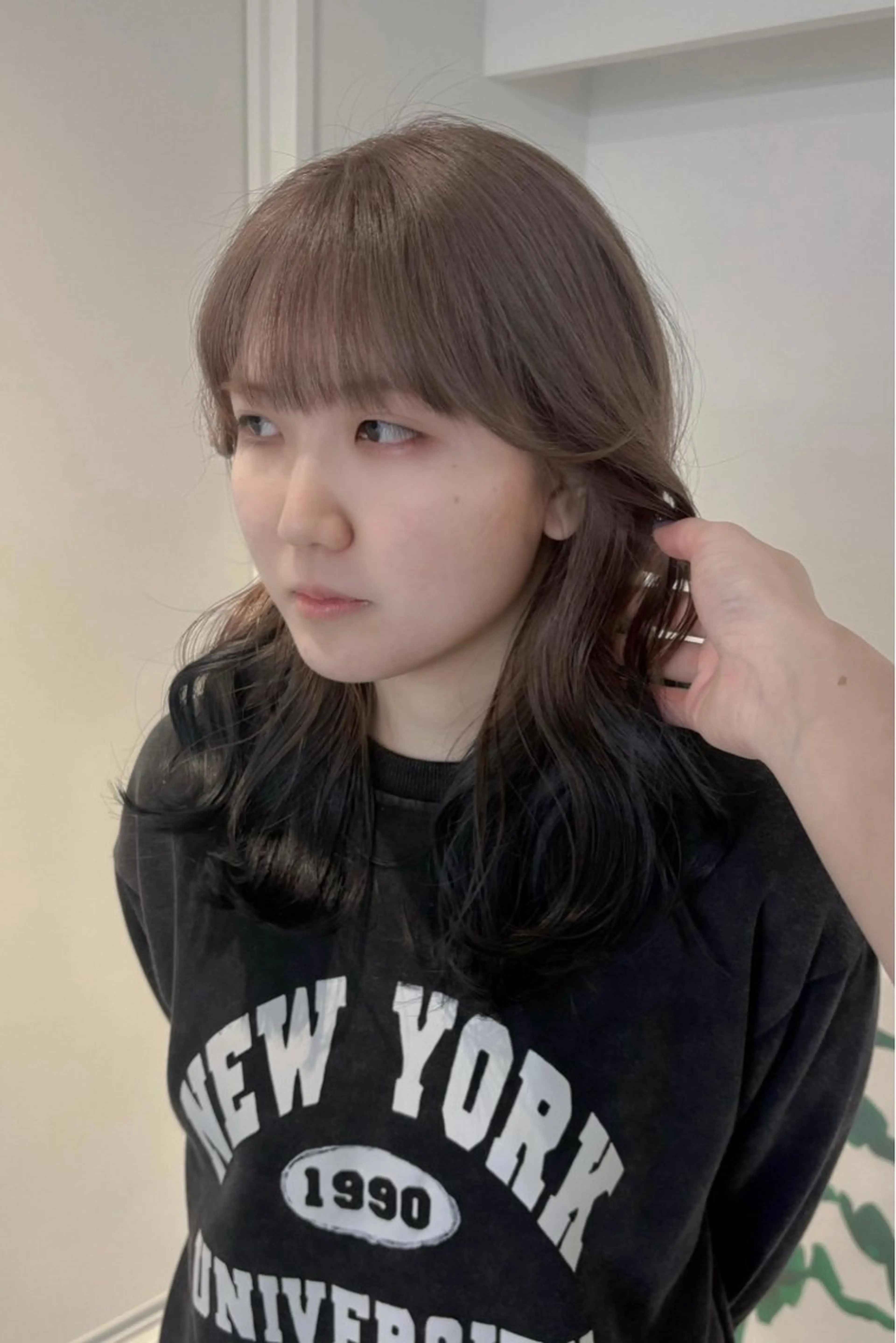 ロング カラー グレージュ ヘアカラー 【sica】 チナのヘアスタイル