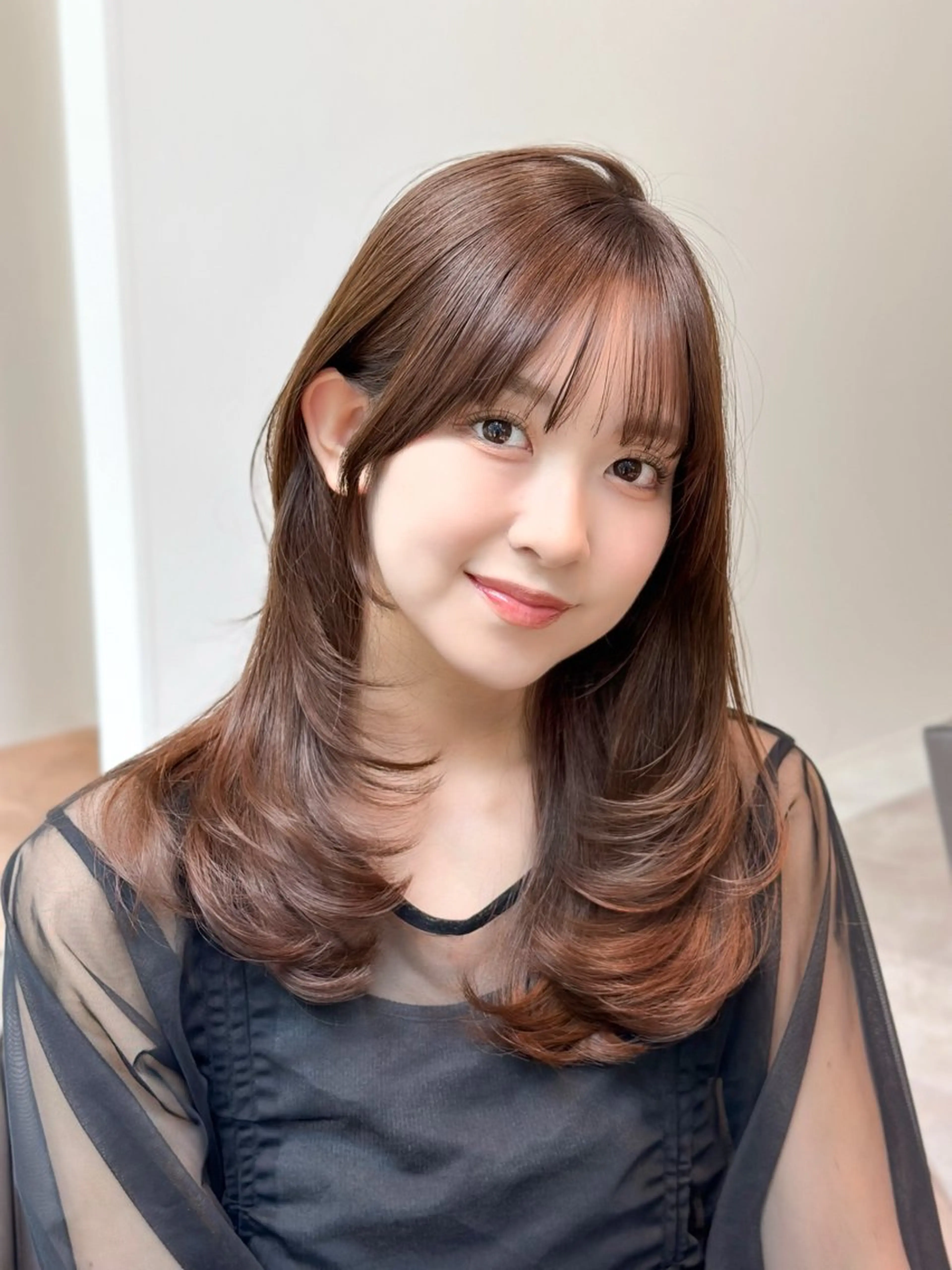 セミロング レイヤーカット 縮毛矯正 特化生田のヘアスタイル