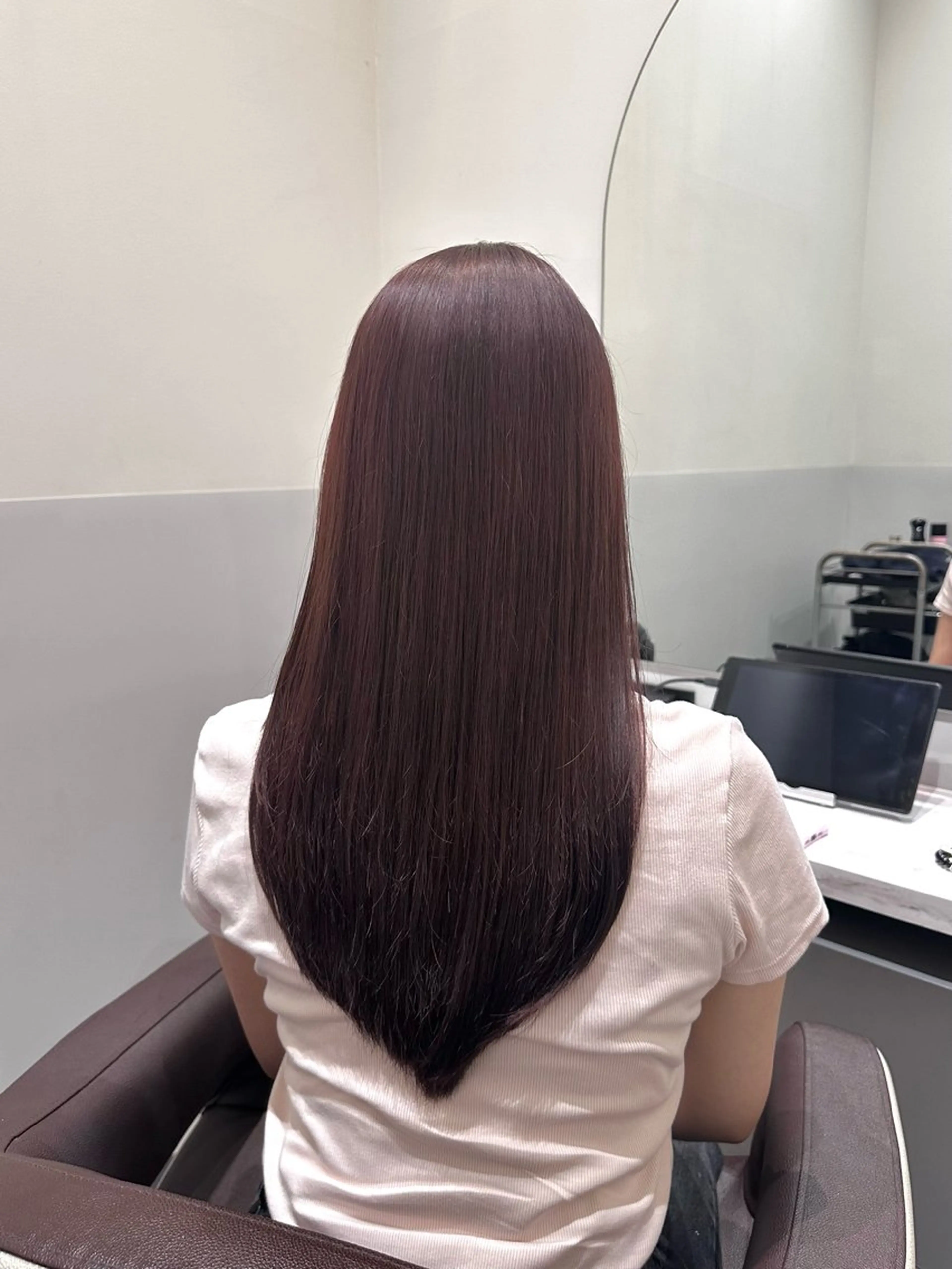 セミロング カラー ブリーチ ラベンダーカラー ブリーチなしカラー ピンクカラー ピンクラベンダー カット ヘアカラー トリートメント 矢野 晃平のヘアスタイル