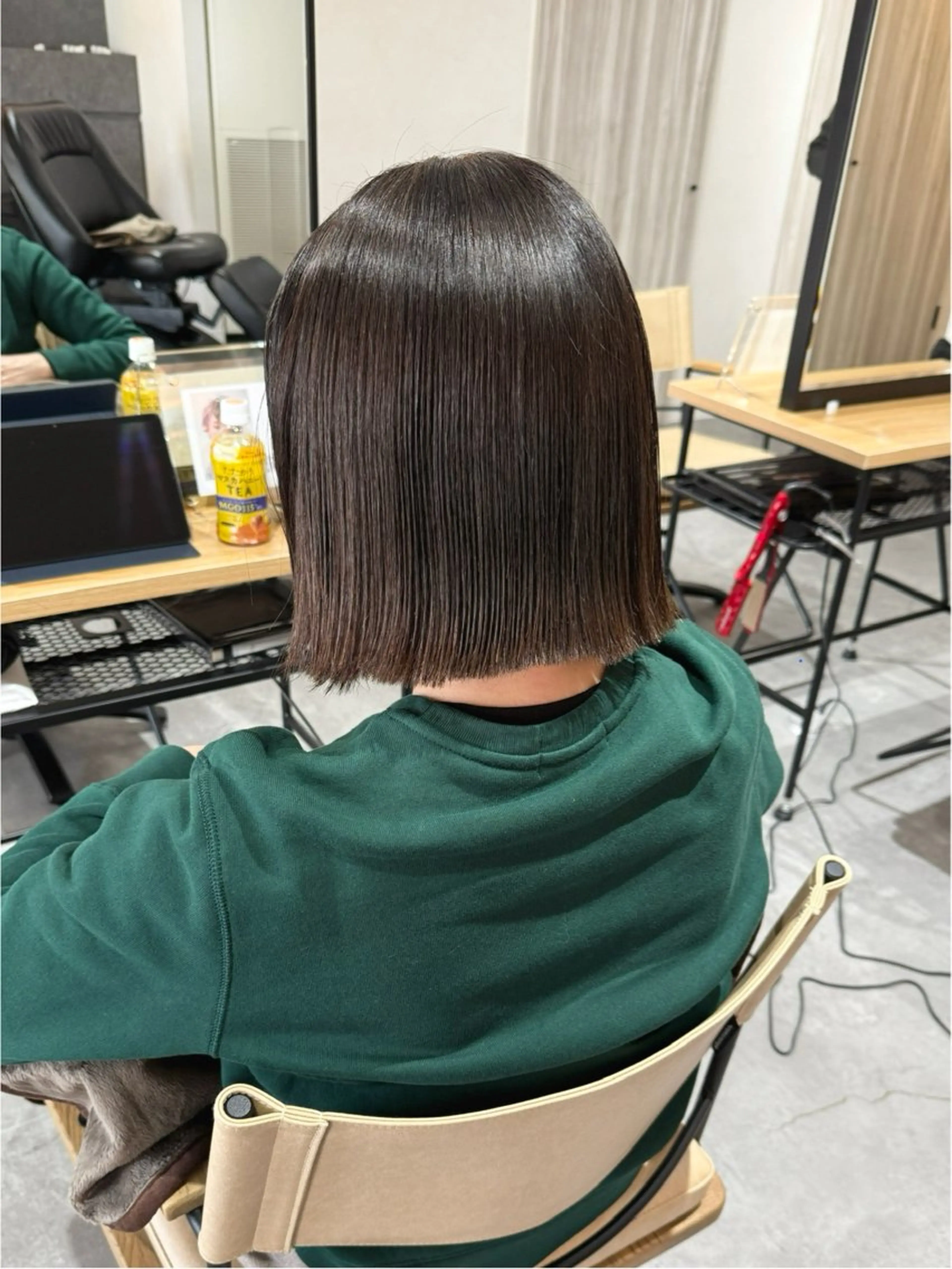 ミディアム カラー ブラウンカラー ナチュラルブラウン enx academyのヘアスタイル