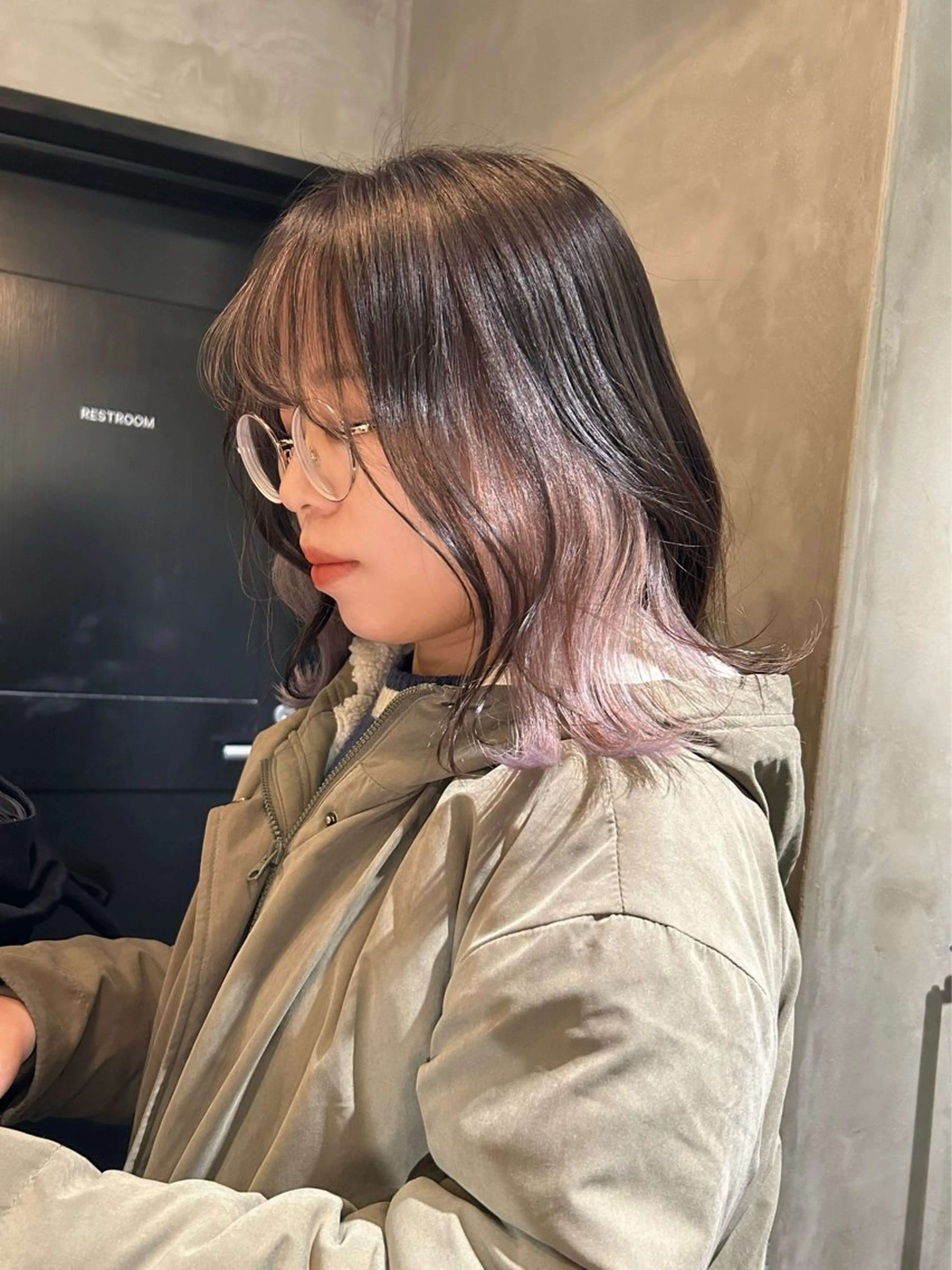 セミロング カラー デザイン/アレンジ ❤︎イシイレイのヘアスタイル