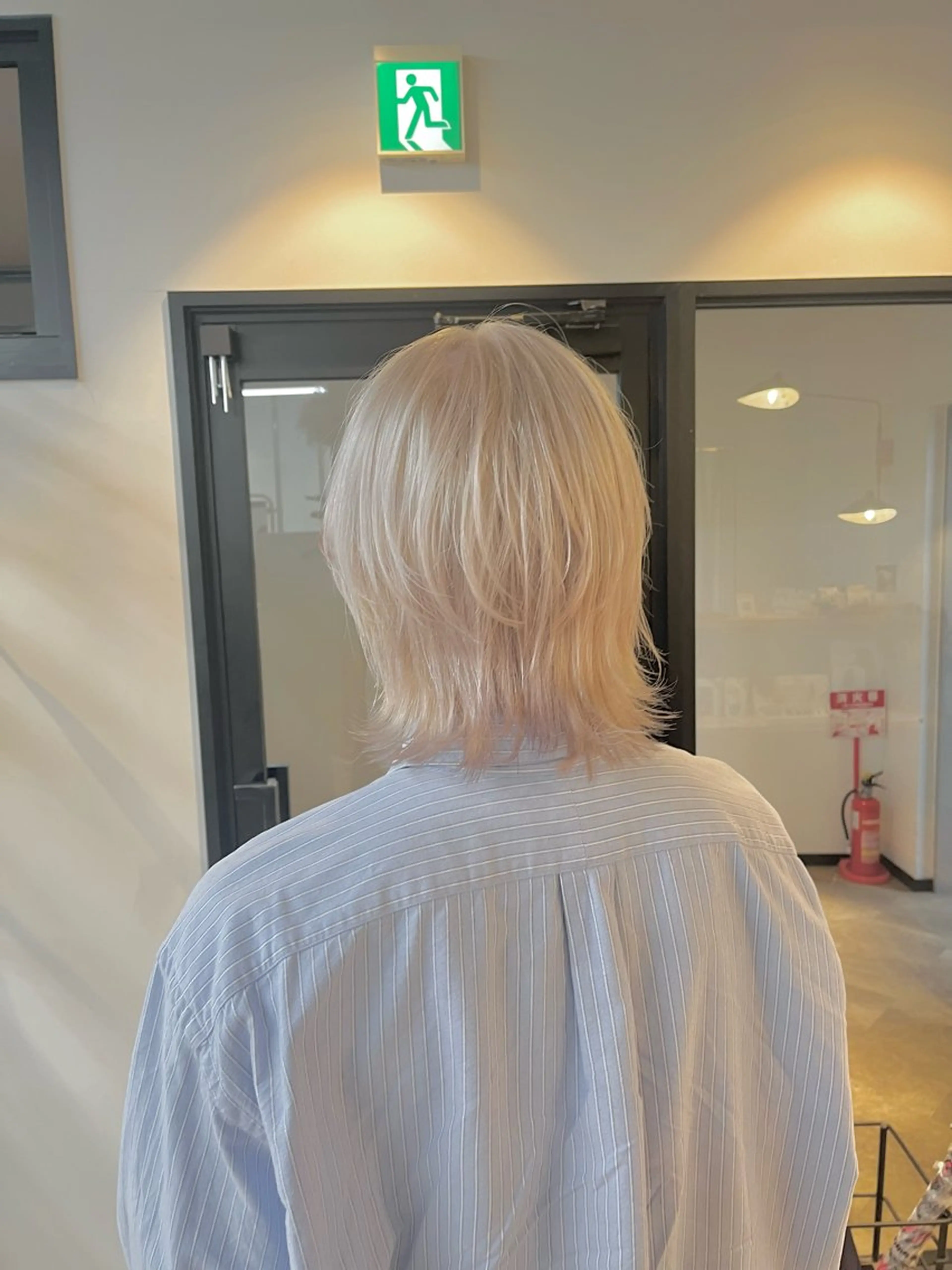 ミディアム カラー メンズ ヘアカラー ハイトーンカラ ー/小川のヘアスタイル