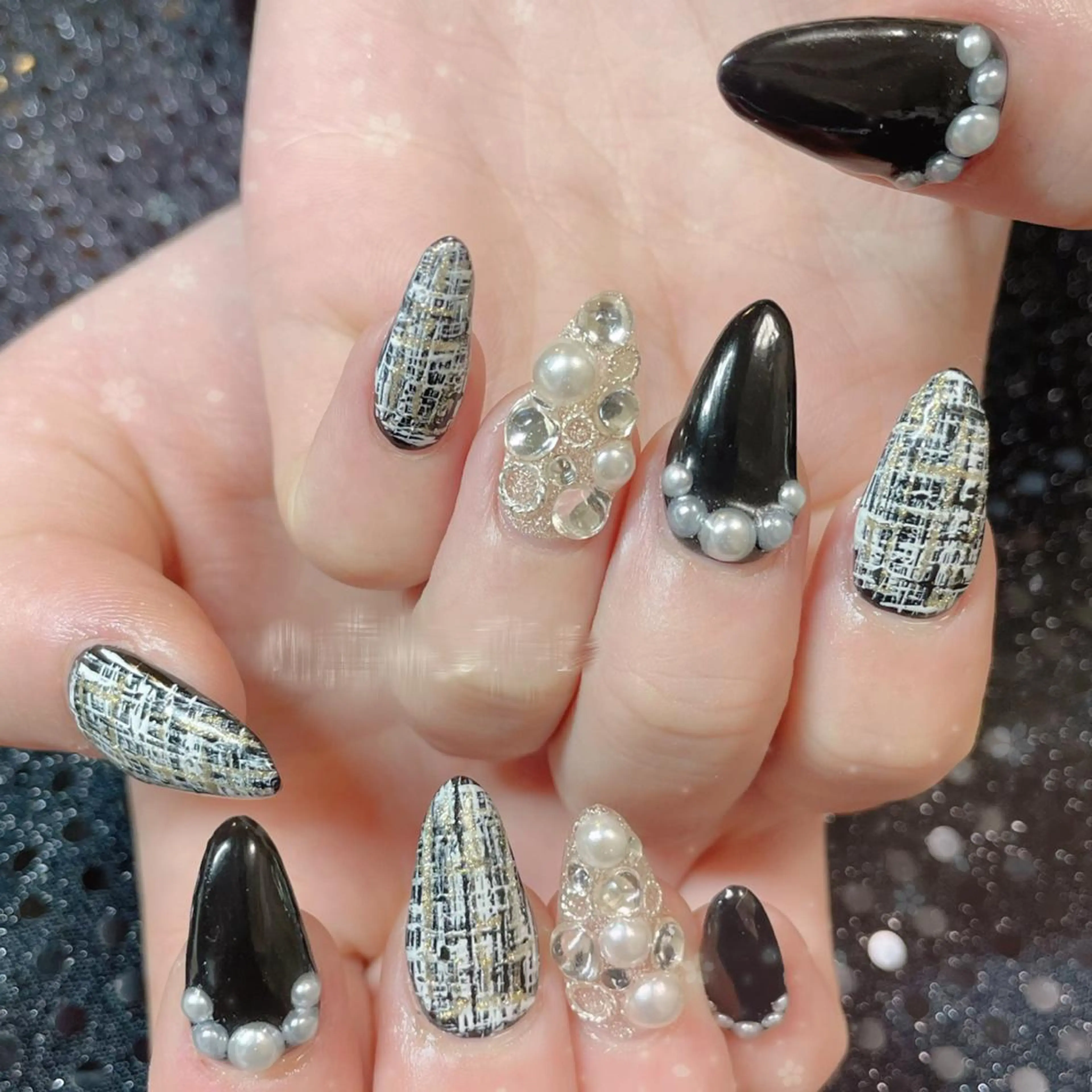 ネイル アートネイル ハンドネイル ハンドケア MoON...❤︎ MeGuのネイルデザイン