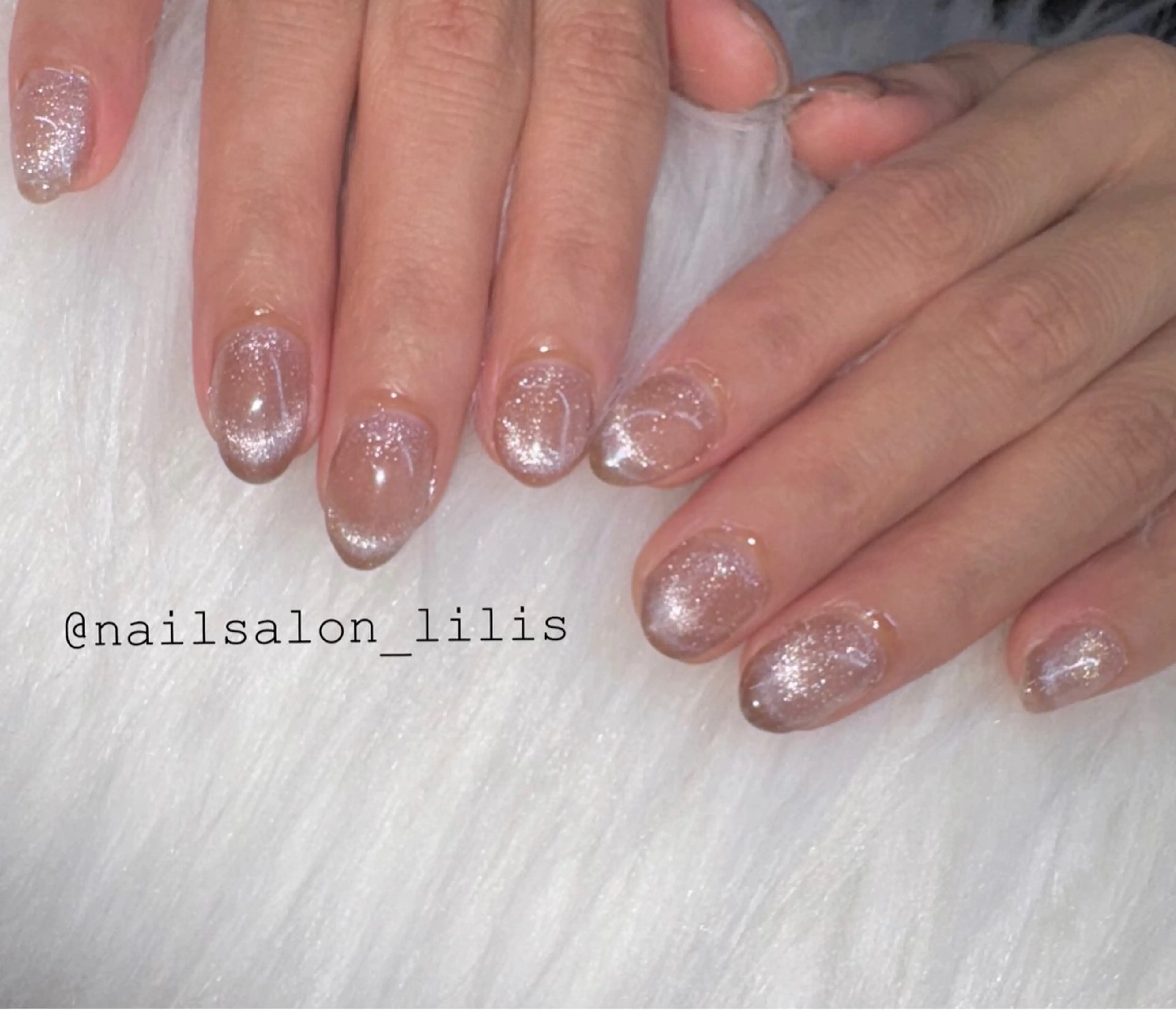 ネイル フレンチネイル マグネットネイル マグネットフレンチ ハンドネイル nailsalon Lilisのネイルデザイン