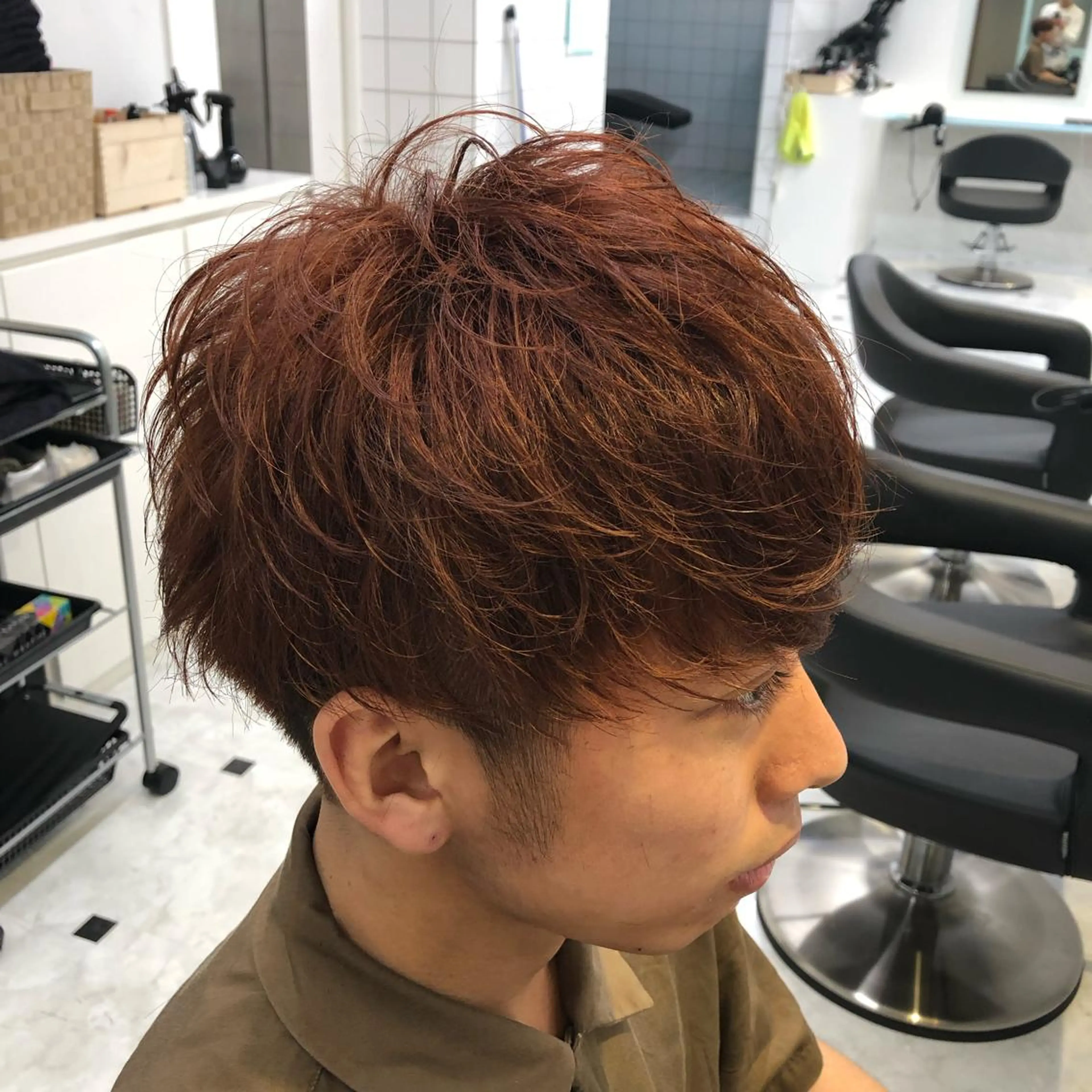 ショート カラー パーマ メンズ メンズブリーチ ブリーチ ブリーチなしカラー ベージュグレージュ 💕しゅーじ💕のヘアスタイル