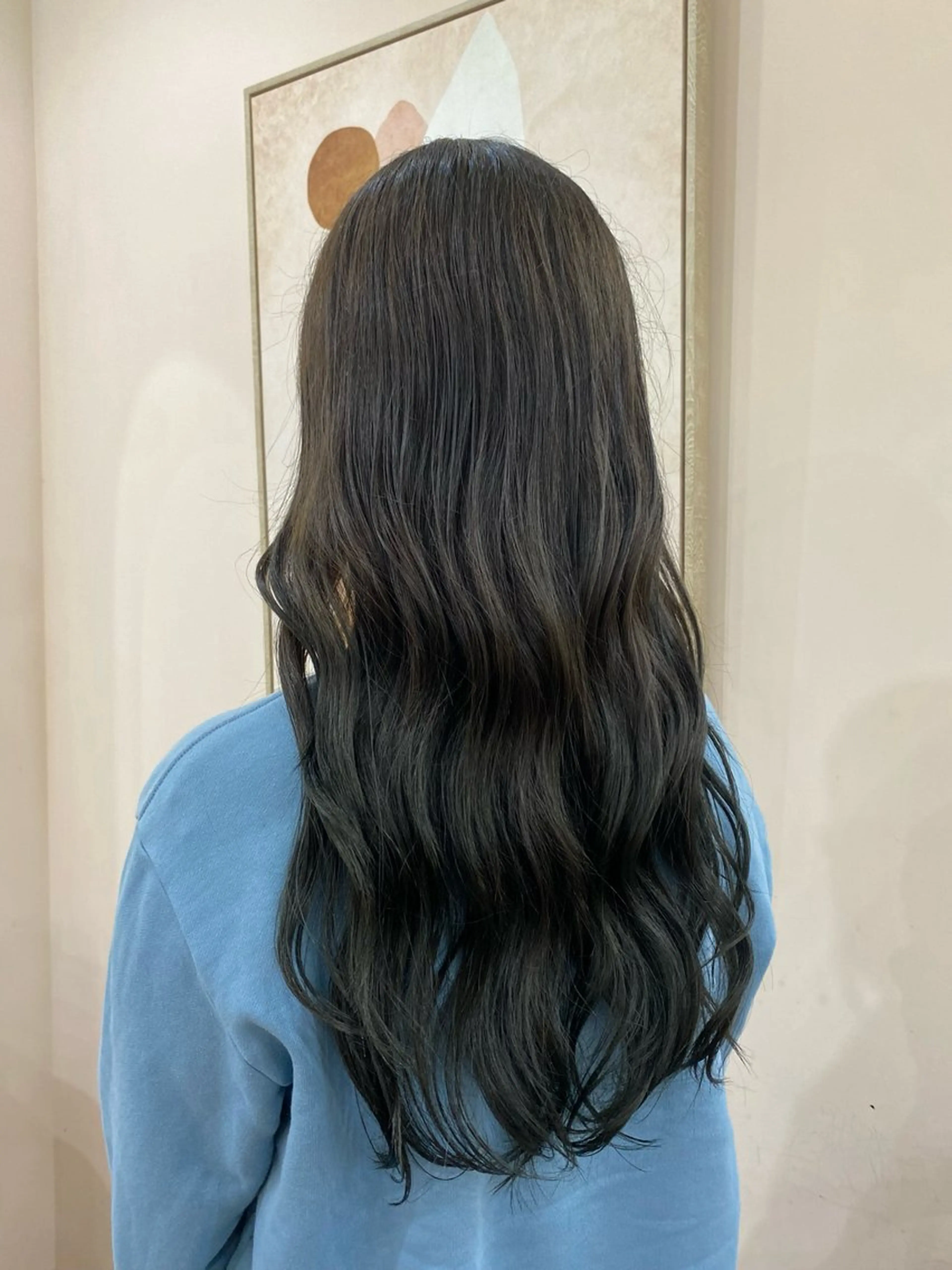 カラー オリーブカラー 君島 花楓のヘアスタイル
