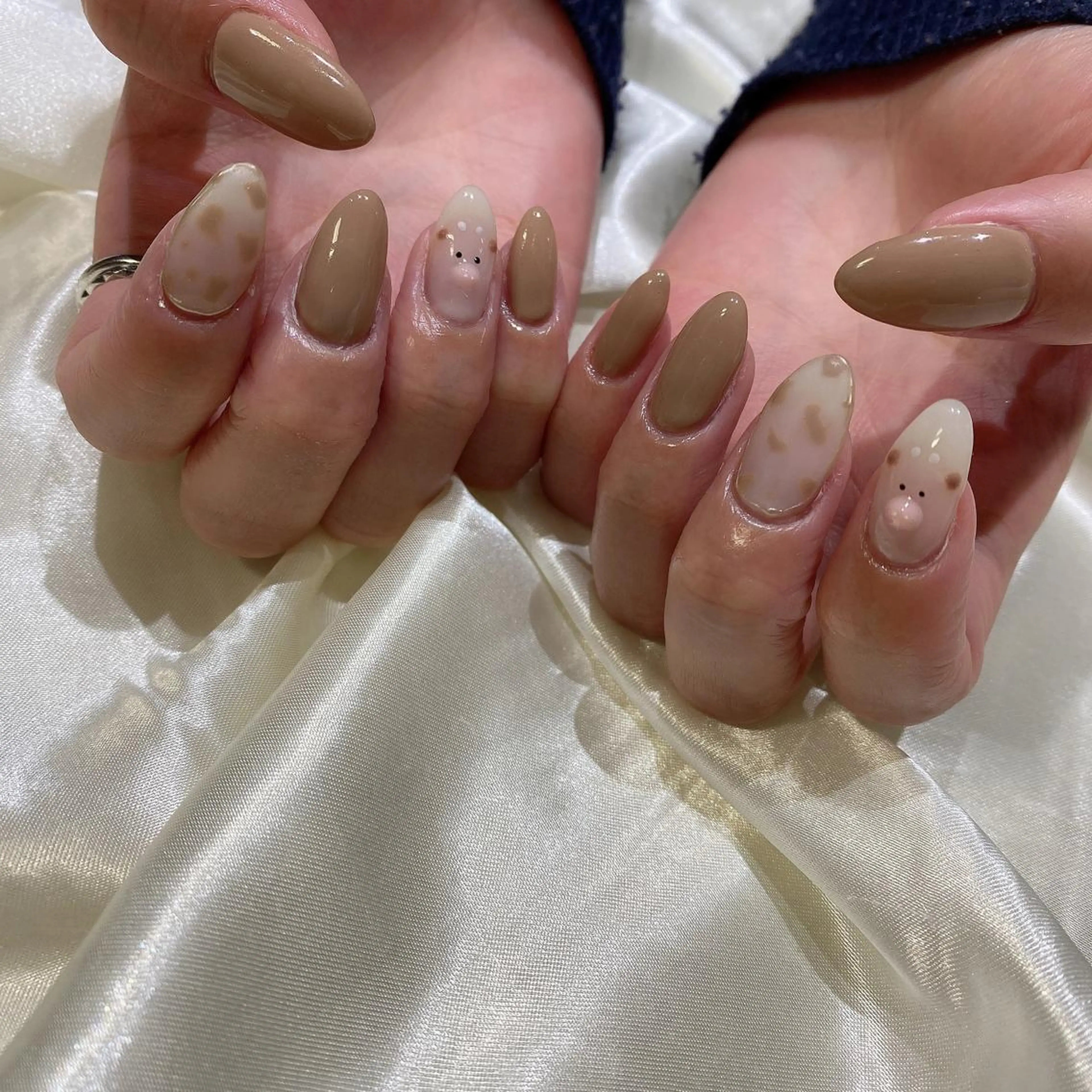 ネイル ハンドネイル 西岡 杏のネイルデザイン