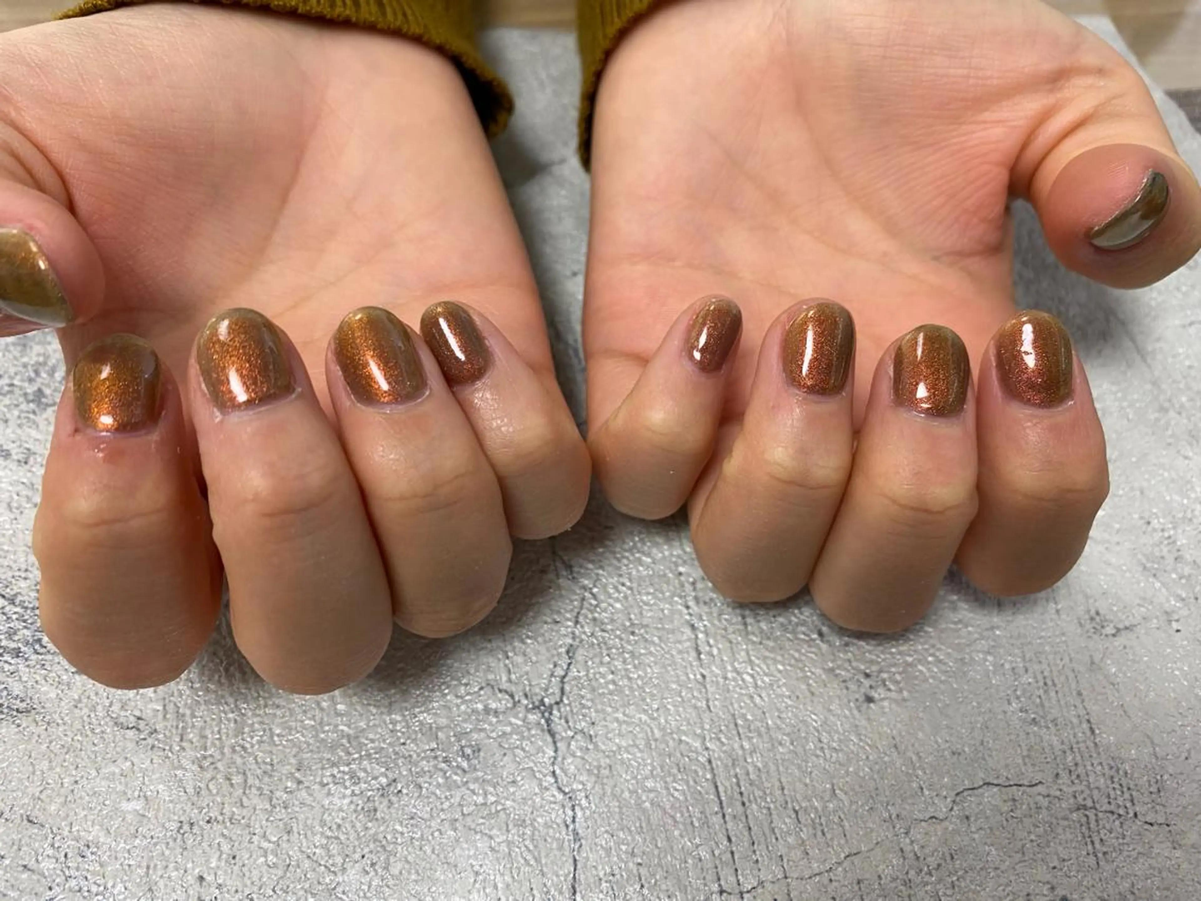 ネイル ブラウン マグネットネイル ハンドネイル mogunail &blowのネイルデザイン