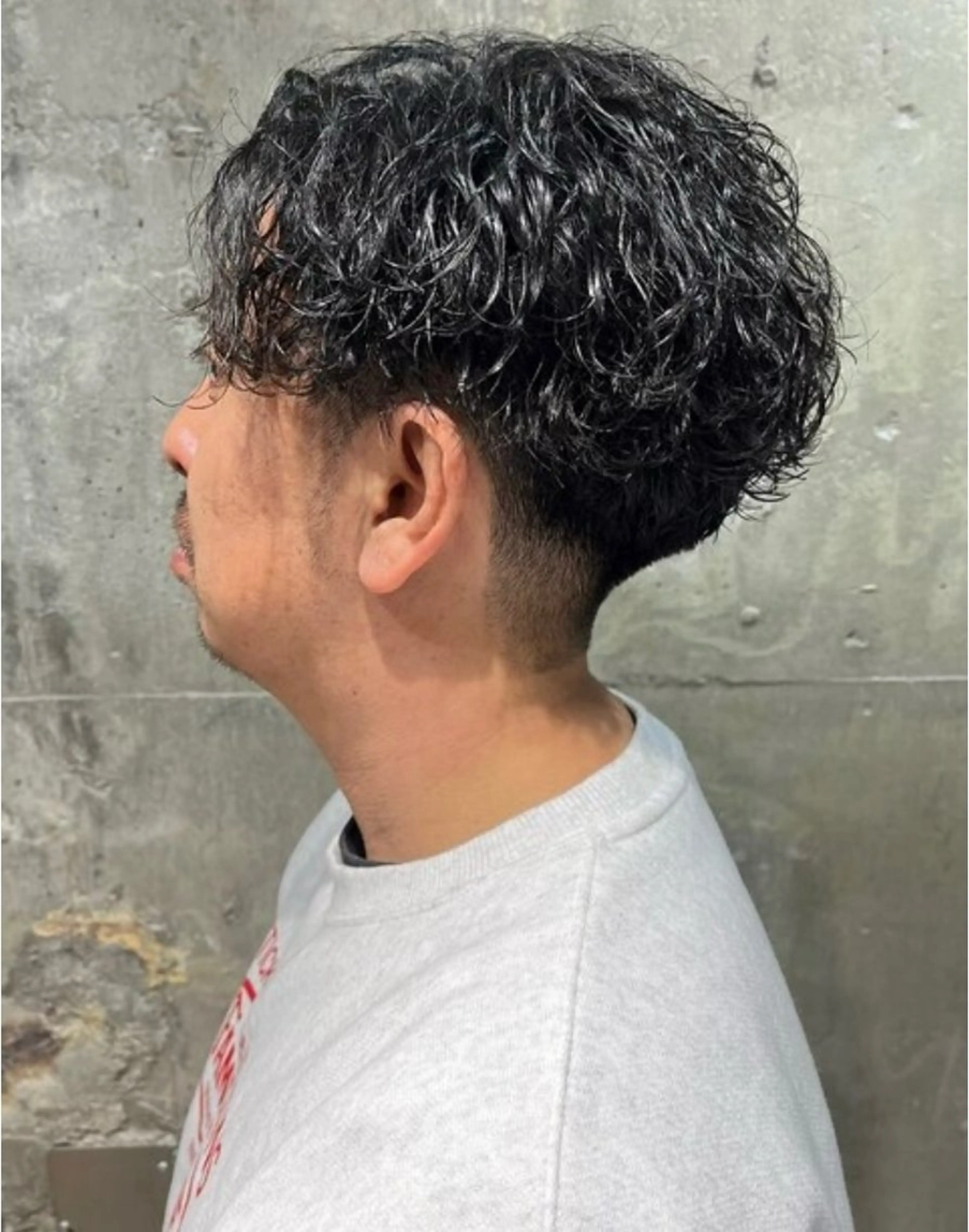 パーマ メンズ メンズパーマ 波巻きパーマ スパイラルパーマ 窪田 欣恭のヘアスタイル