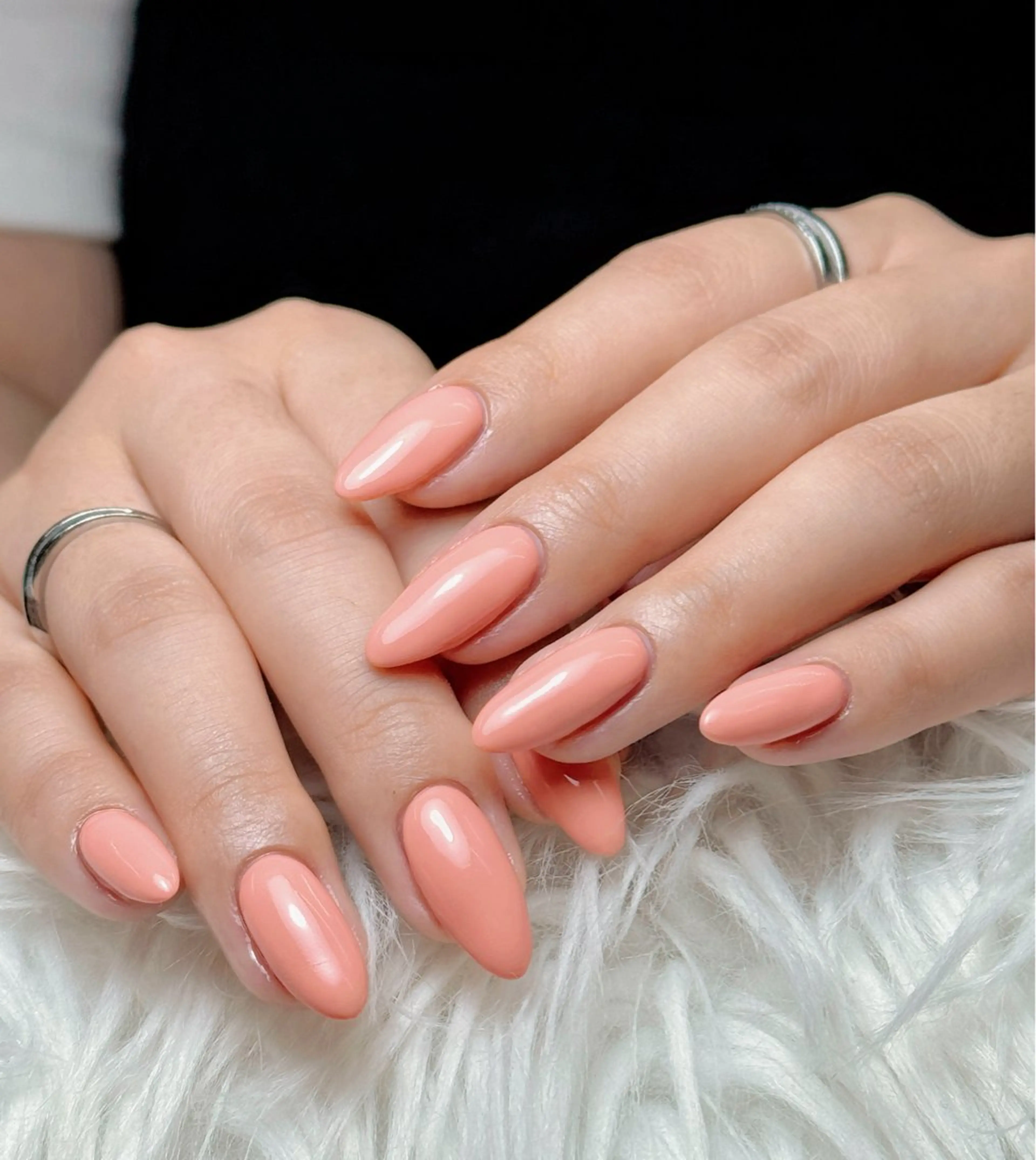 ワンカラーorラメグラ【初回ジェルオフ無料ケア込み】の写真