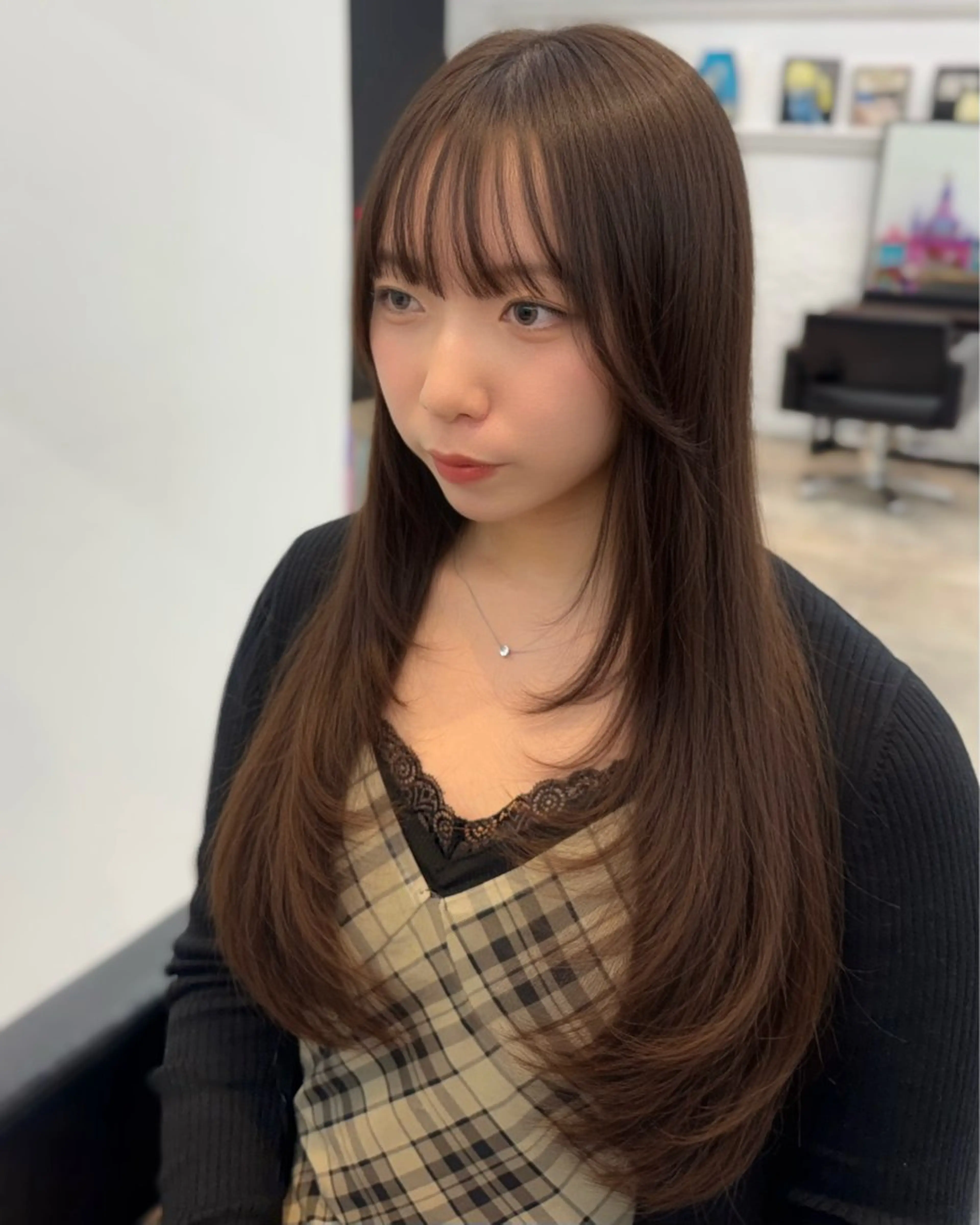 ロング カラー お団子ヘア ブラウンカラー マロンブラウン レイヤーカット カット ヘアカラー トリートメント レイヤー🩰顔まわり /透明感/kanaのヘアスタイル