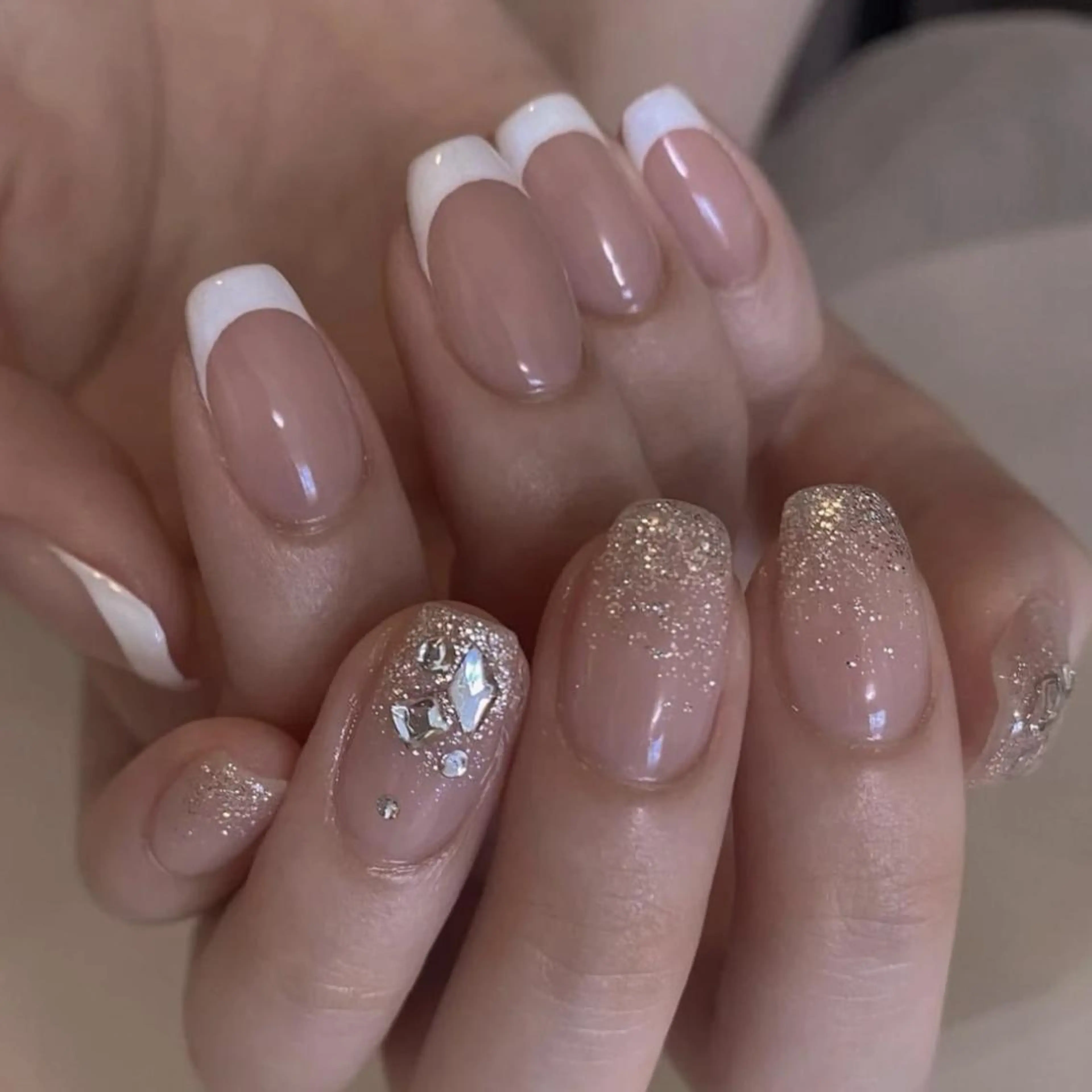 ネイル Queens 榊 まおのネイルデザイン