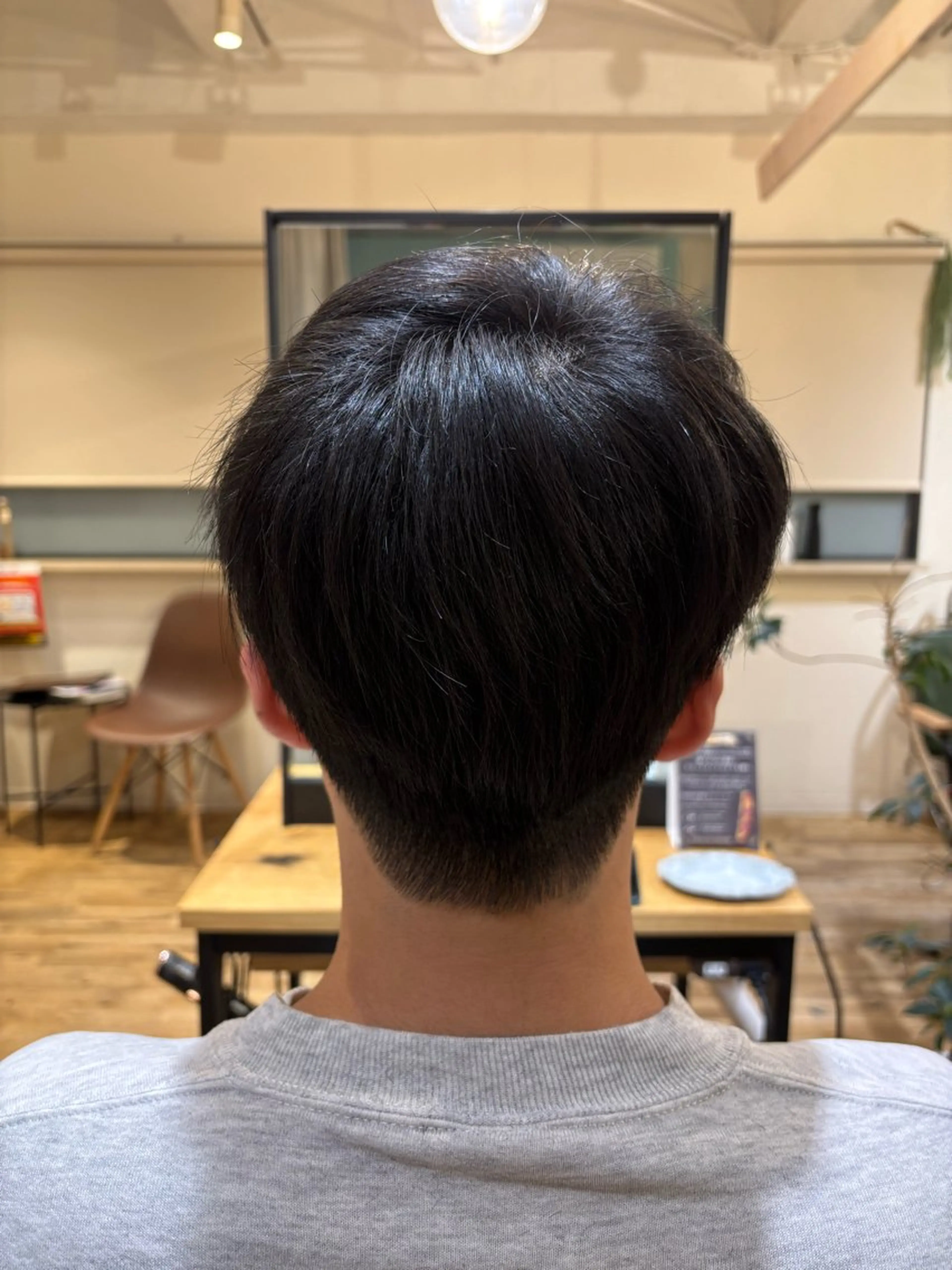 メンズ カット 艶カラー🫧 推しカラー🧸楽歌のヘアスタイル