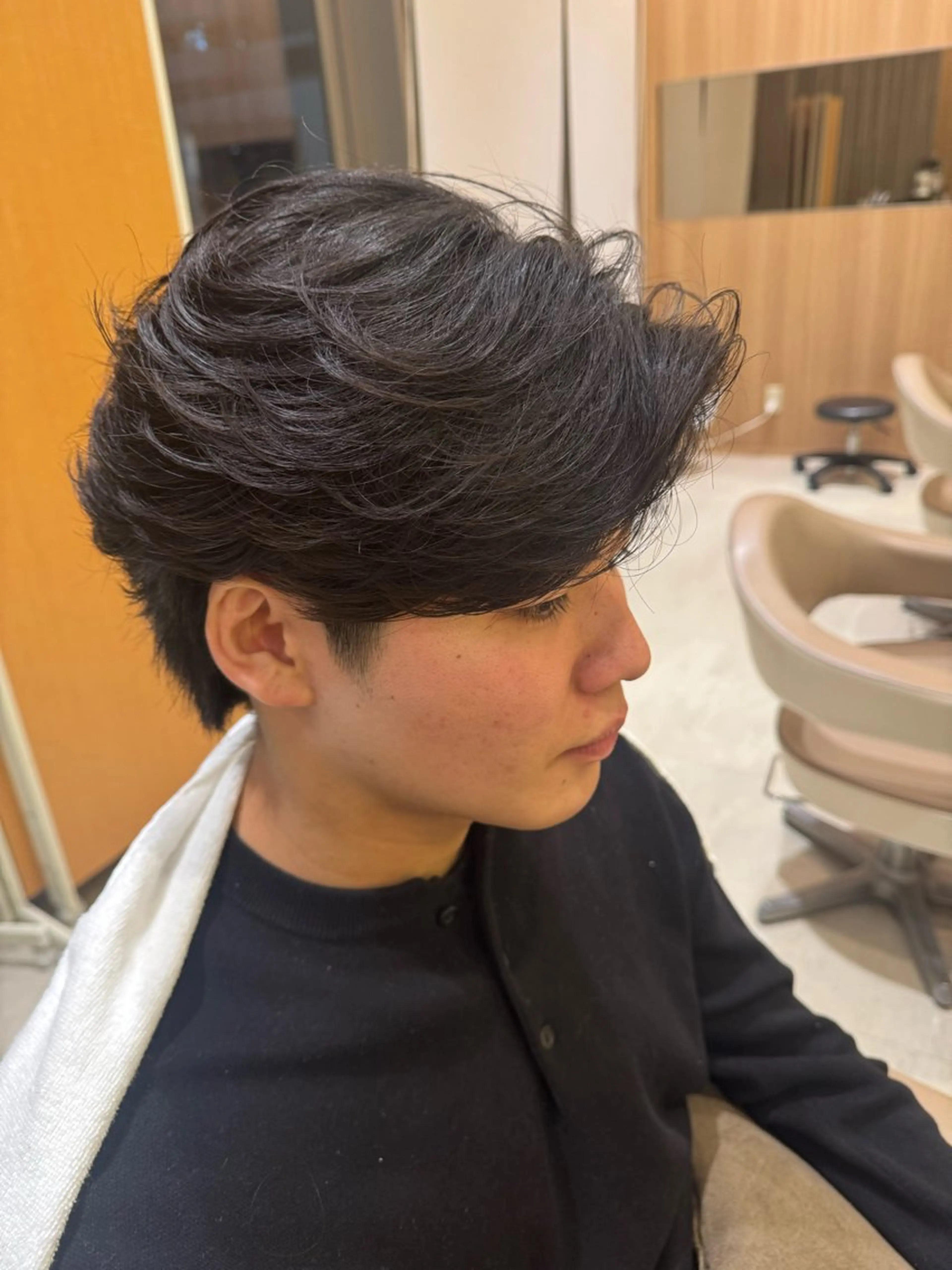 カット＋フェザーパーマ（ケアパーマ）の写真