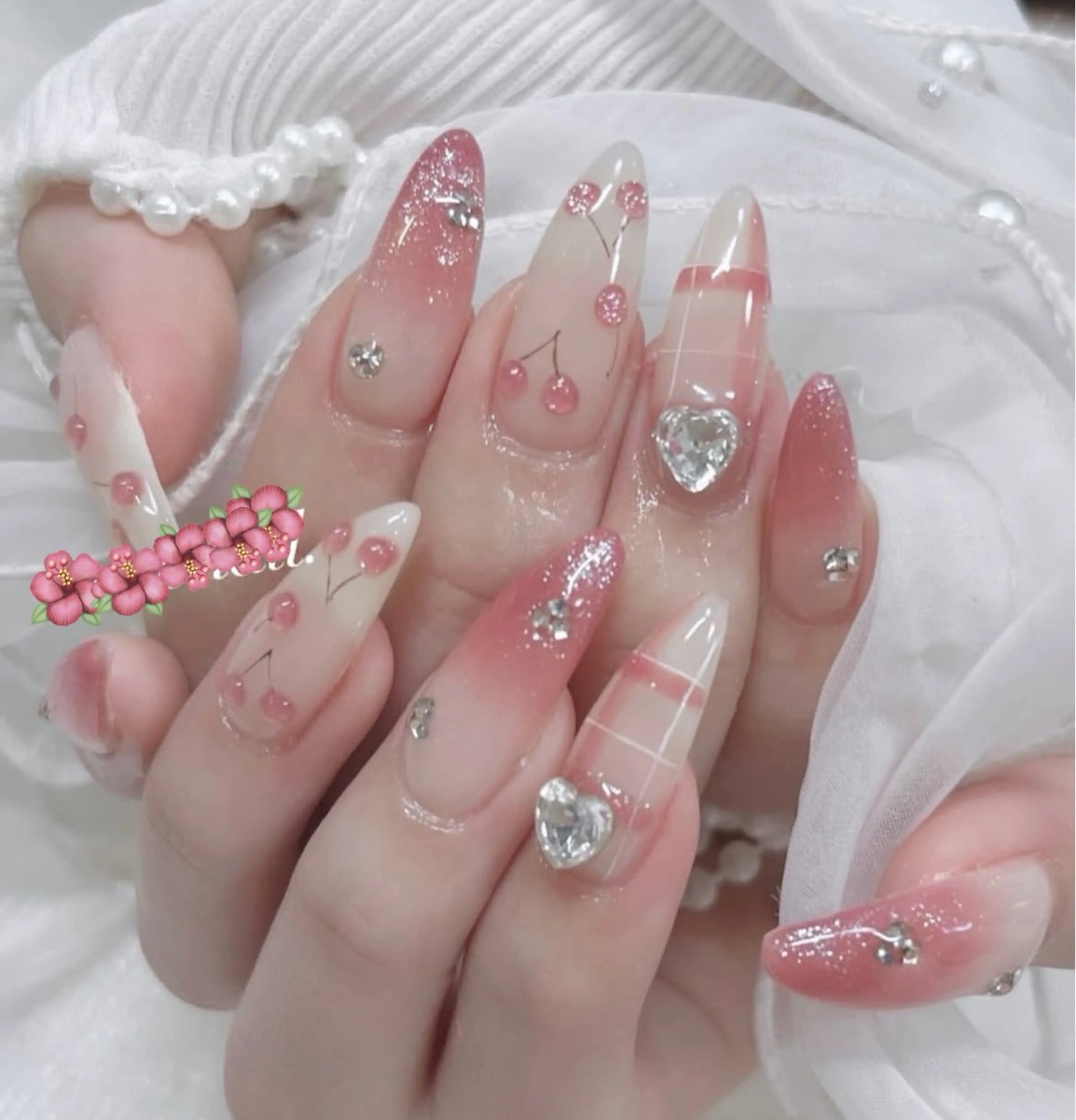 ネイル モナ& あきのネイルデザイン