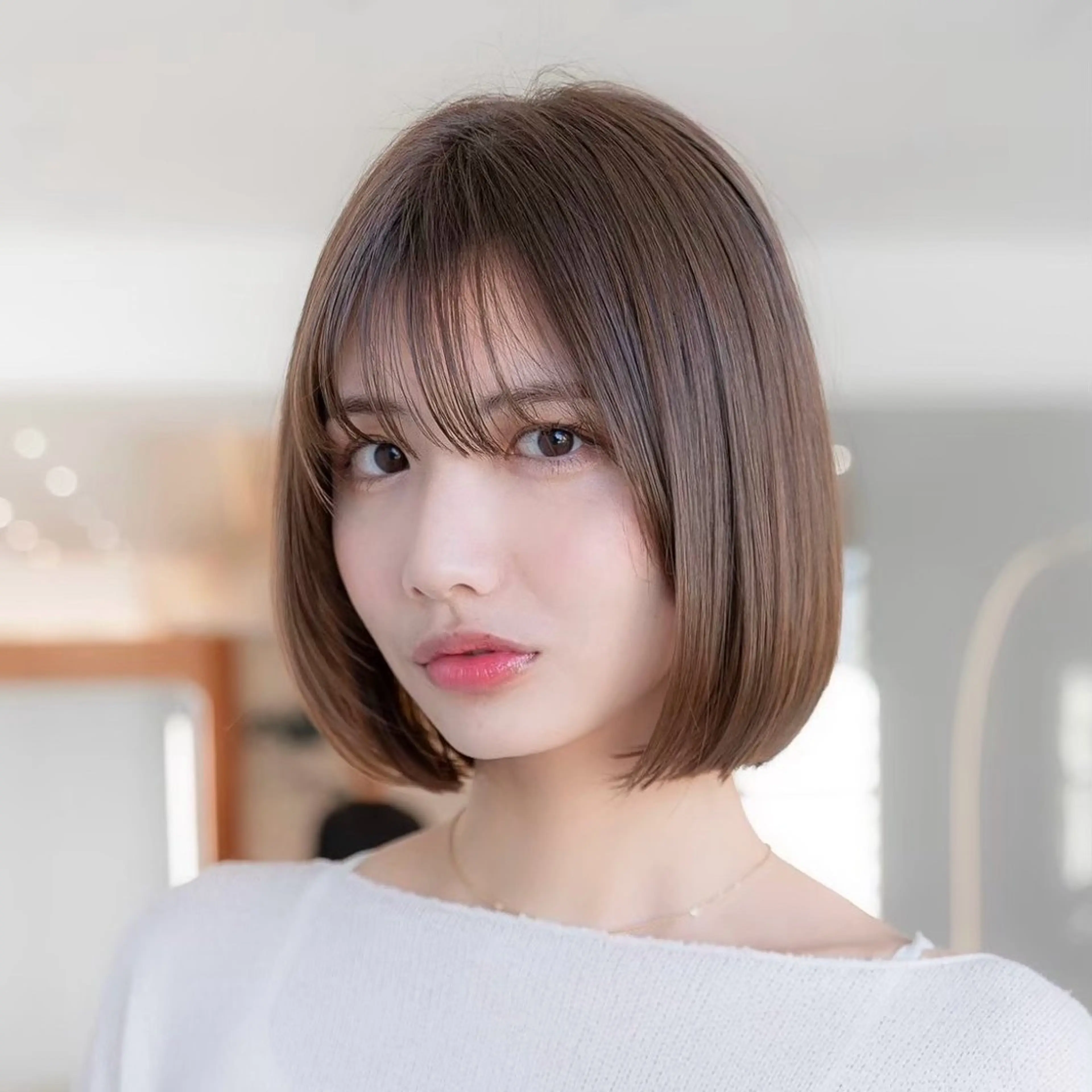 ミディアム カラー 切りっぱなしボブ ショートボブ ボブレイヤー 透明感カラー ボブ カット ヘアカラー トリートメント 田中航平/渋谷ボブ/ レイヤーボブのヘアスタイル