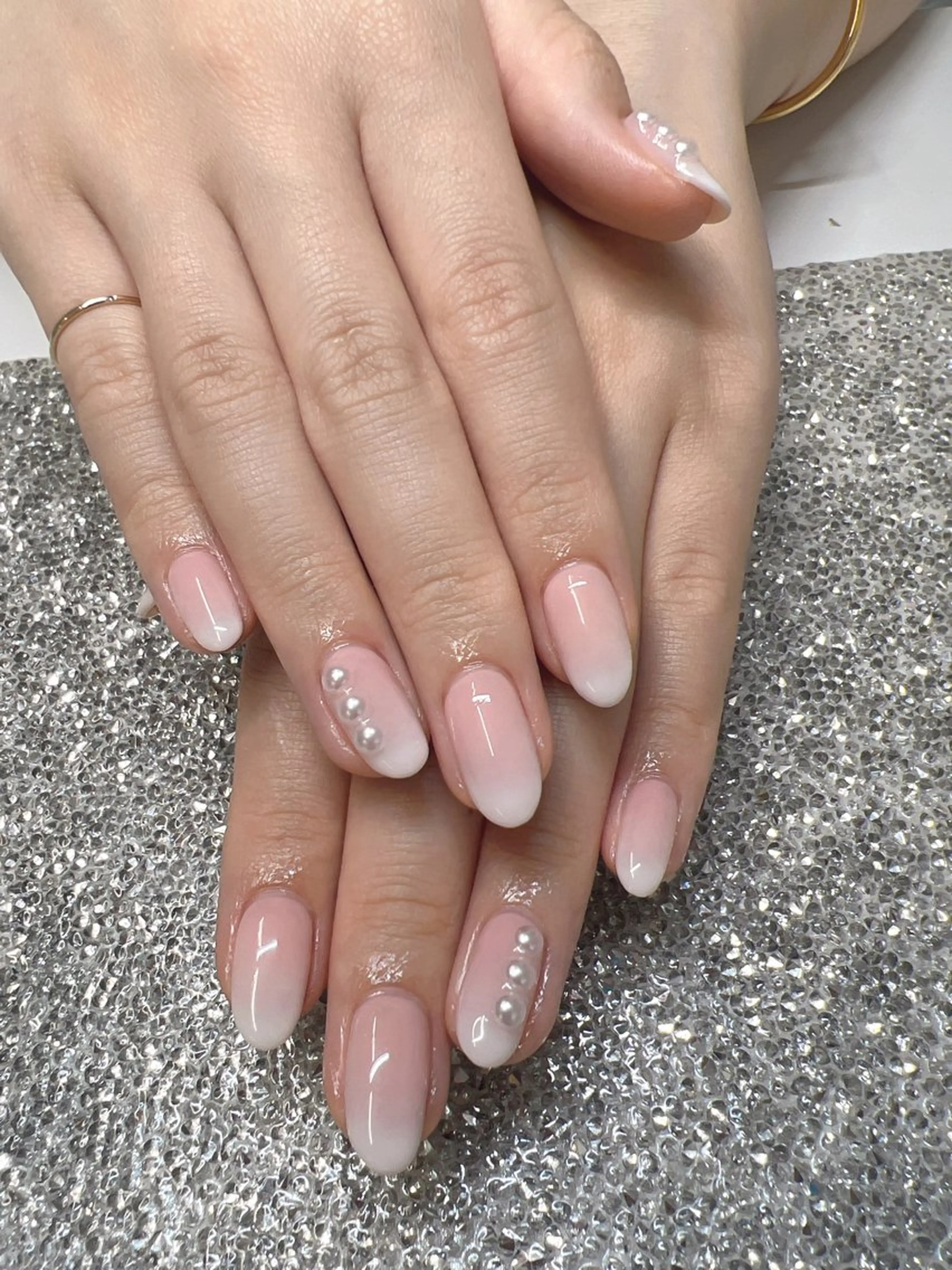 ネイル ガレンドウ 白澤 愛子のネイルデザイン