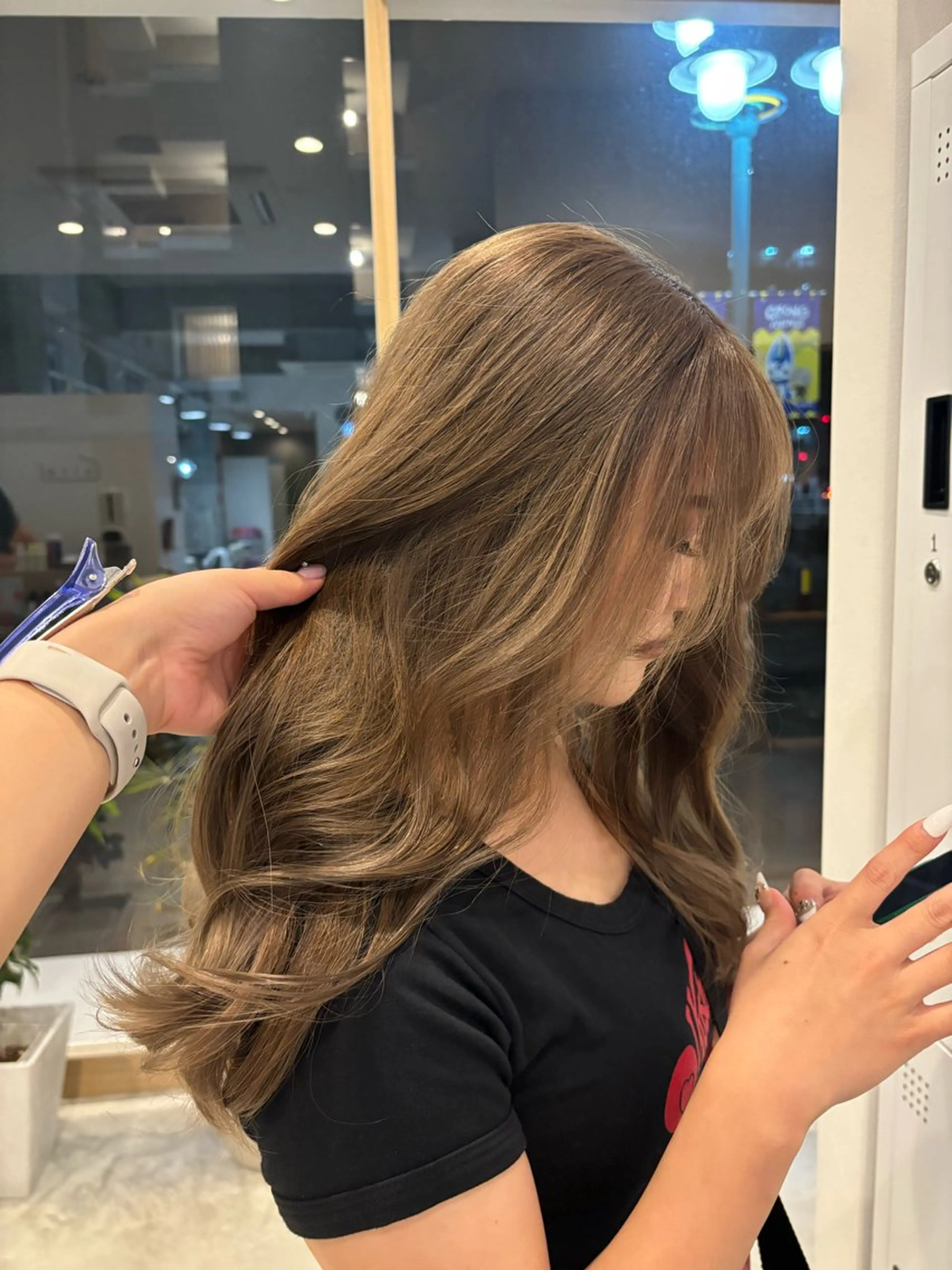 ロング レイヤーカット🥀/ 大曽根🤍yuukaのヘアスタイル