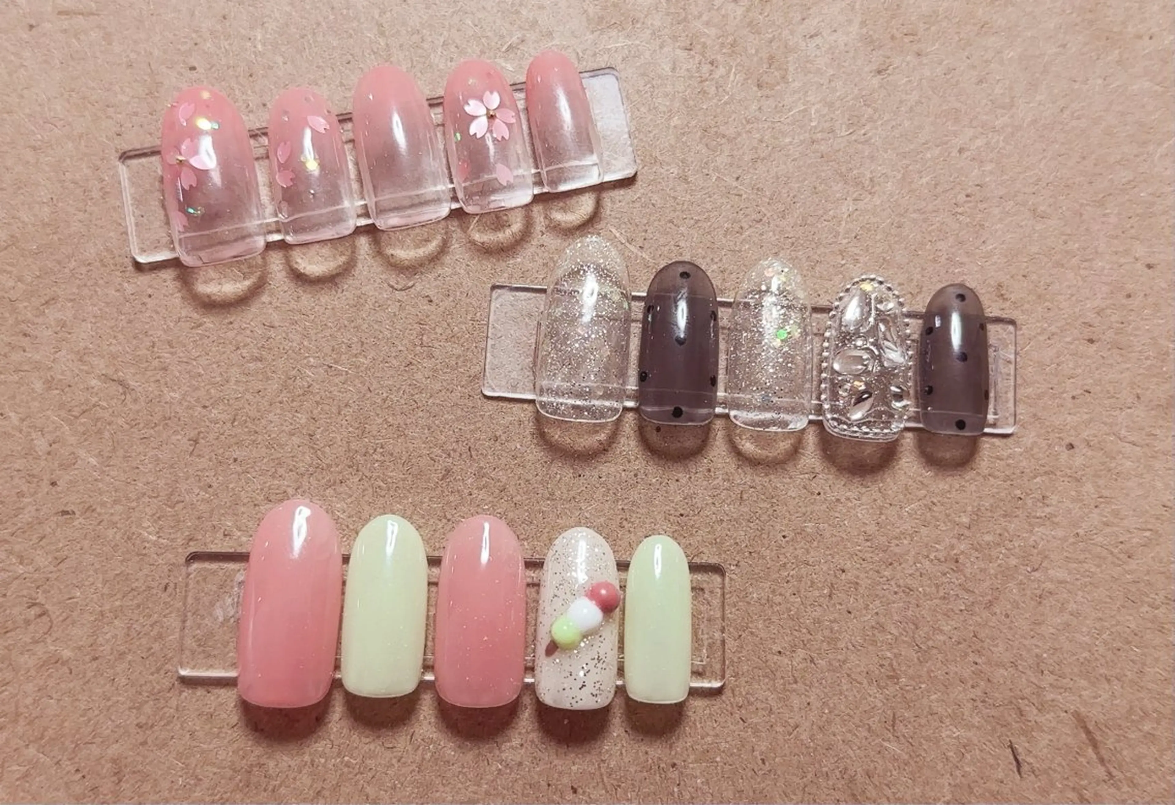 ネイル アートネイル 長さ出し ジェルネイル グラデーション 持ち込み BLANC （ブラン）のネイルデザイン