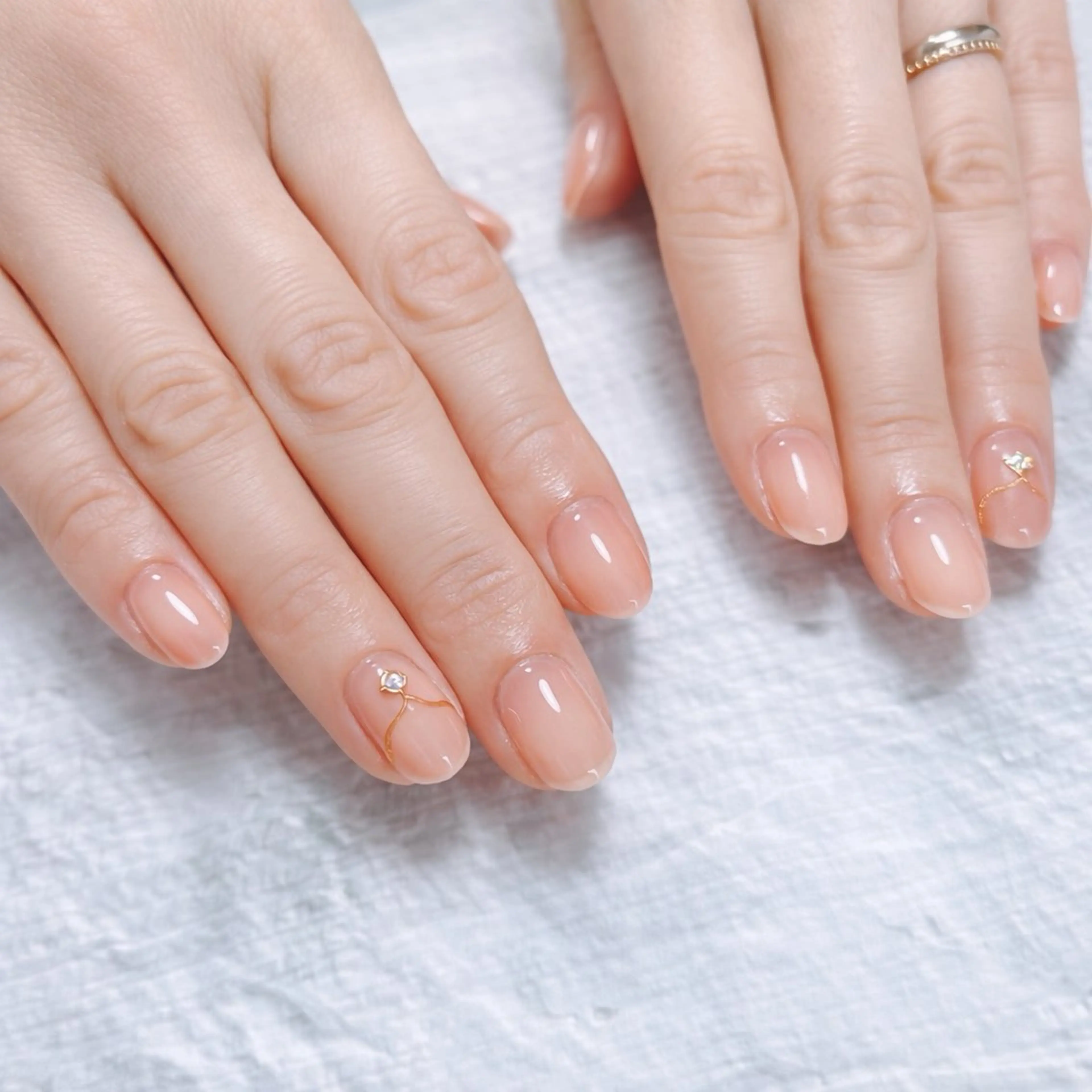 ネイル T.NAIL星ヶ丘所属・T.NAIL星ヶ丘/ 歴18年丁寧施術のネイルデザイン