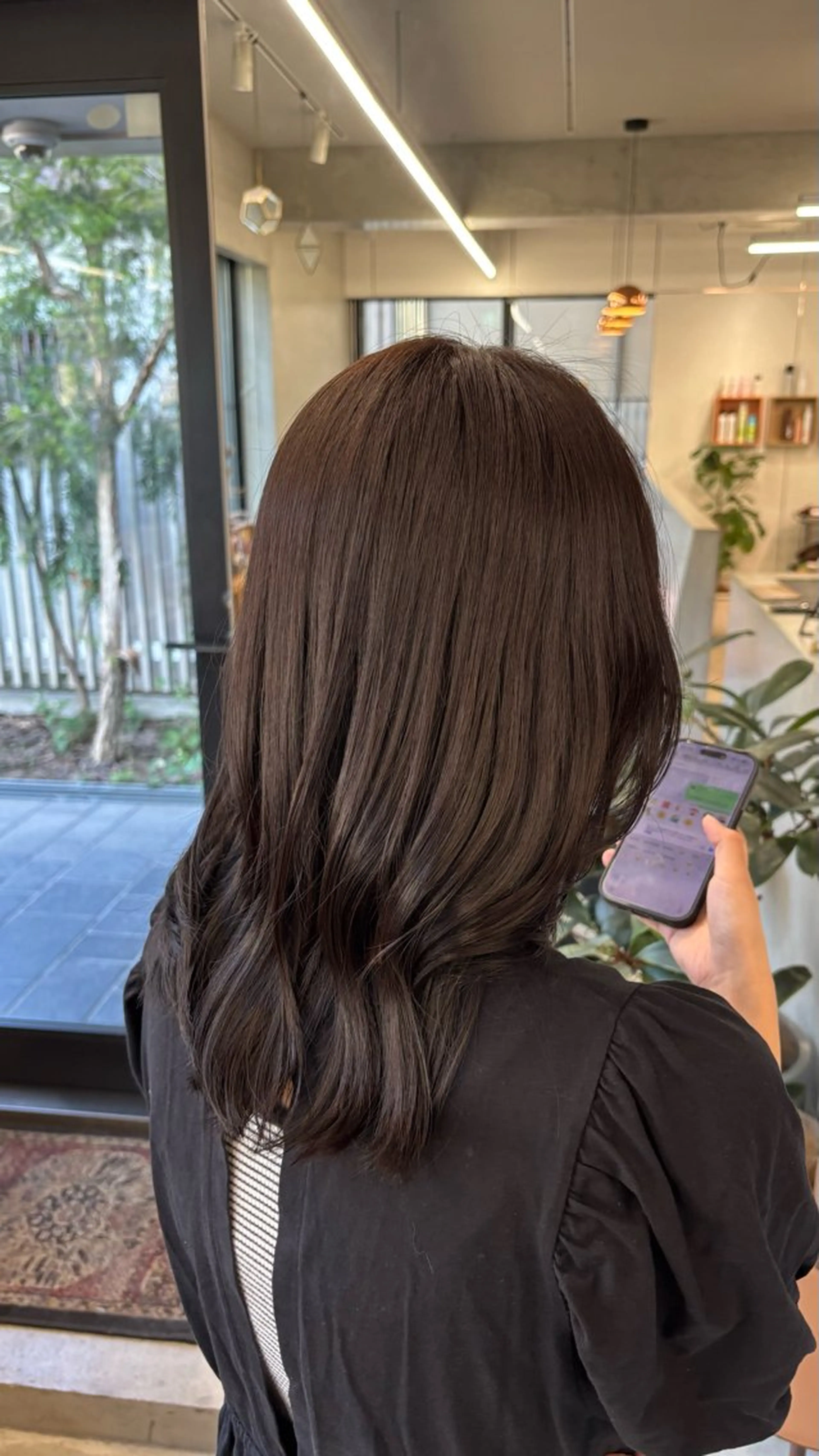 カラー 山本 美里亜のヘアスタイル
