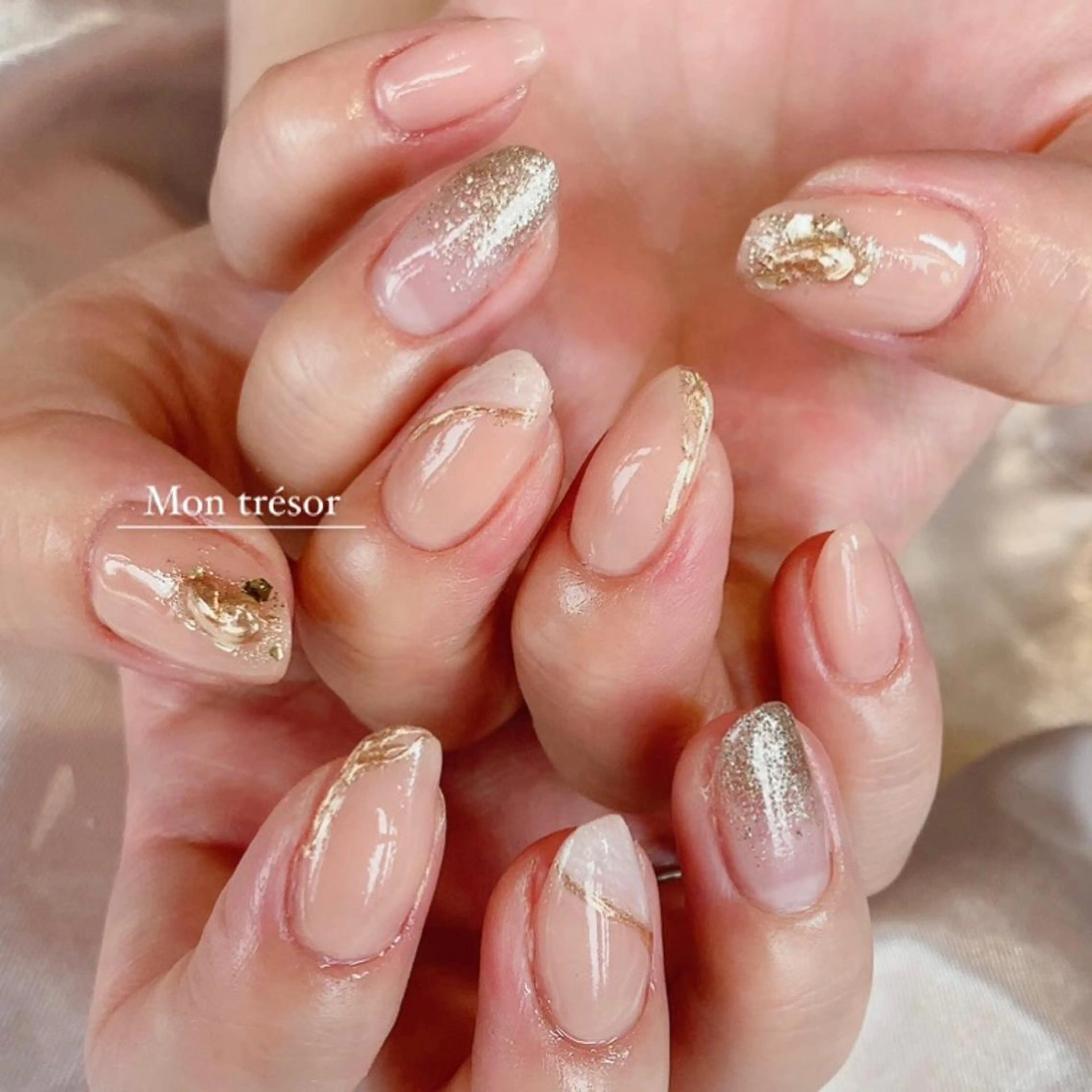 ネイル ニュアンスネイル Montrésor 名古屋ネイルサロンのネイルデザイン