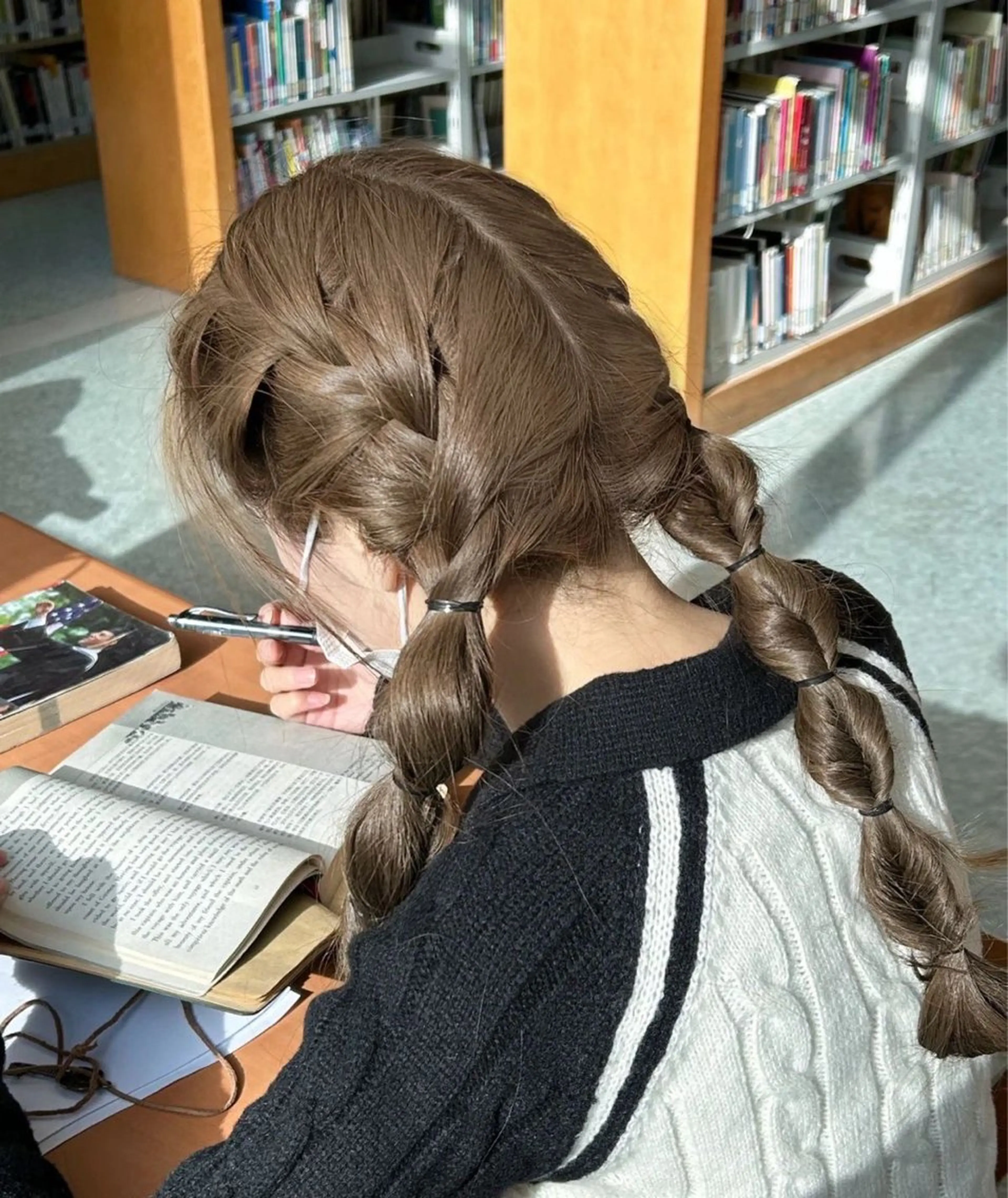 ロング カラー ヘアアレンジ ヘアカラー トリートメント ヘアセット 透明感💕今っぽ似合 わせ𝐍𝐨. 𝟏のヘアスタイル