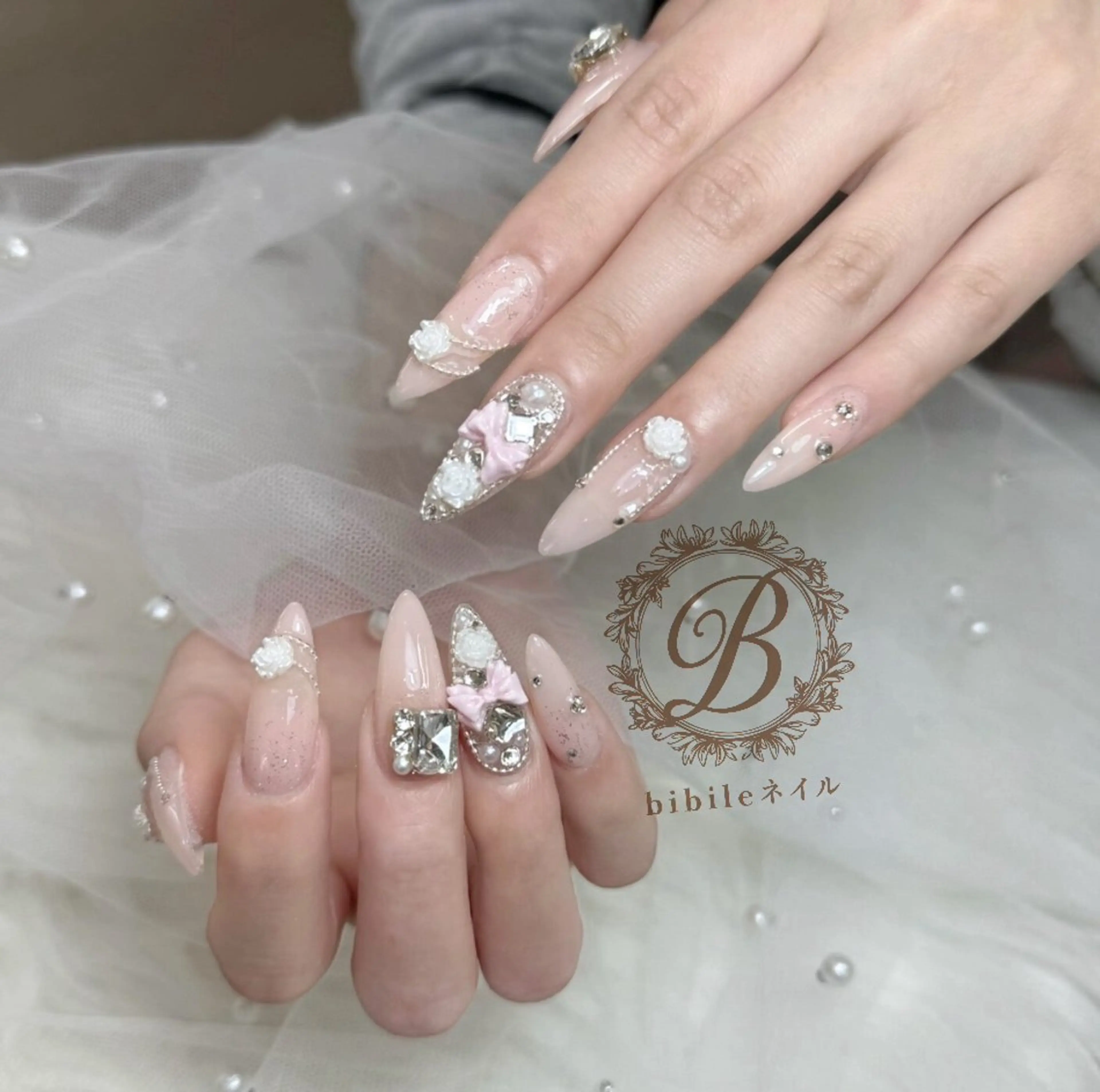 ネイル ハンドネイル 島尻 ユインのネイルデザイン