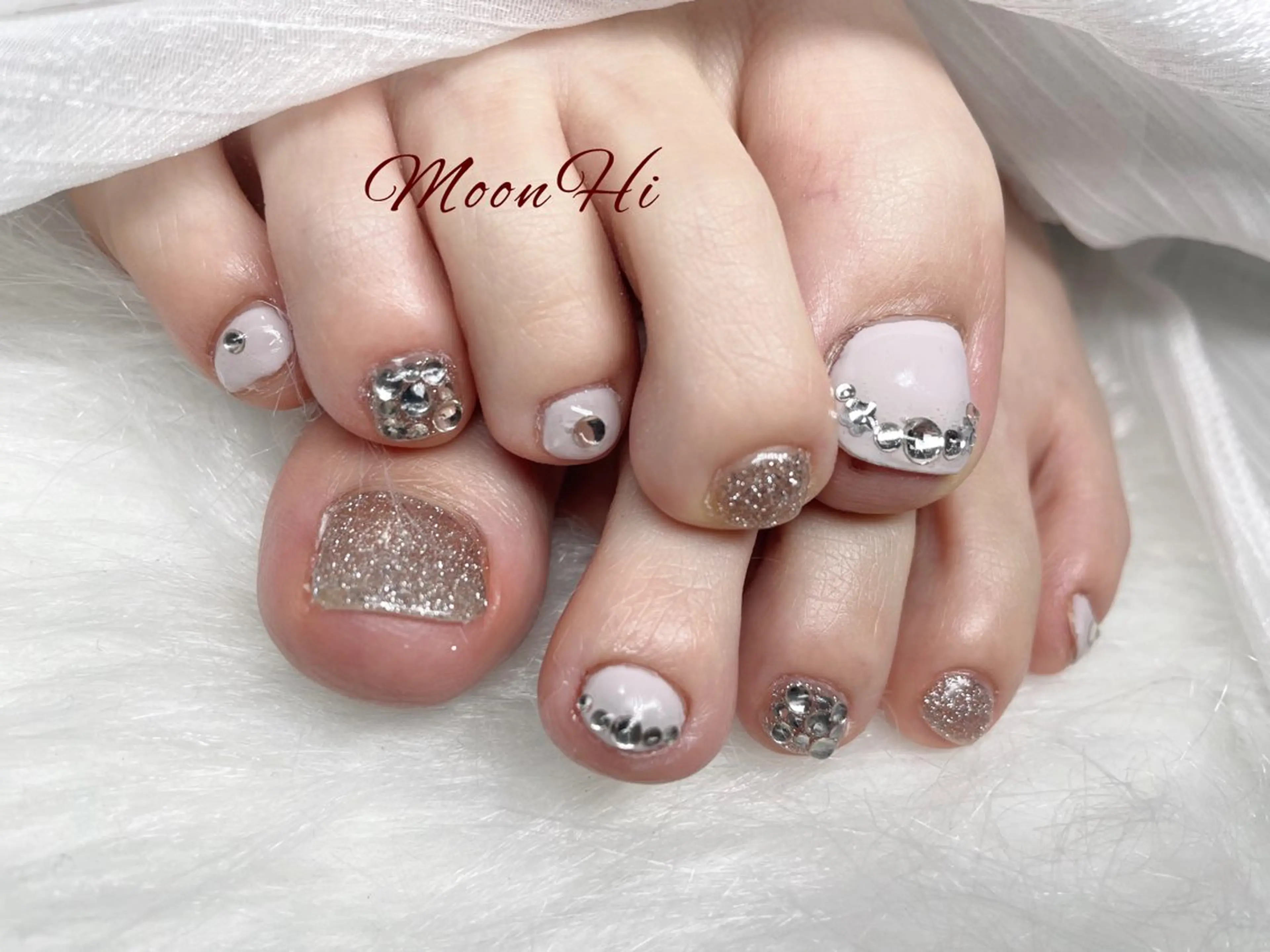 ネイル MoonHi Nail 朝霞台のネイルデザイン