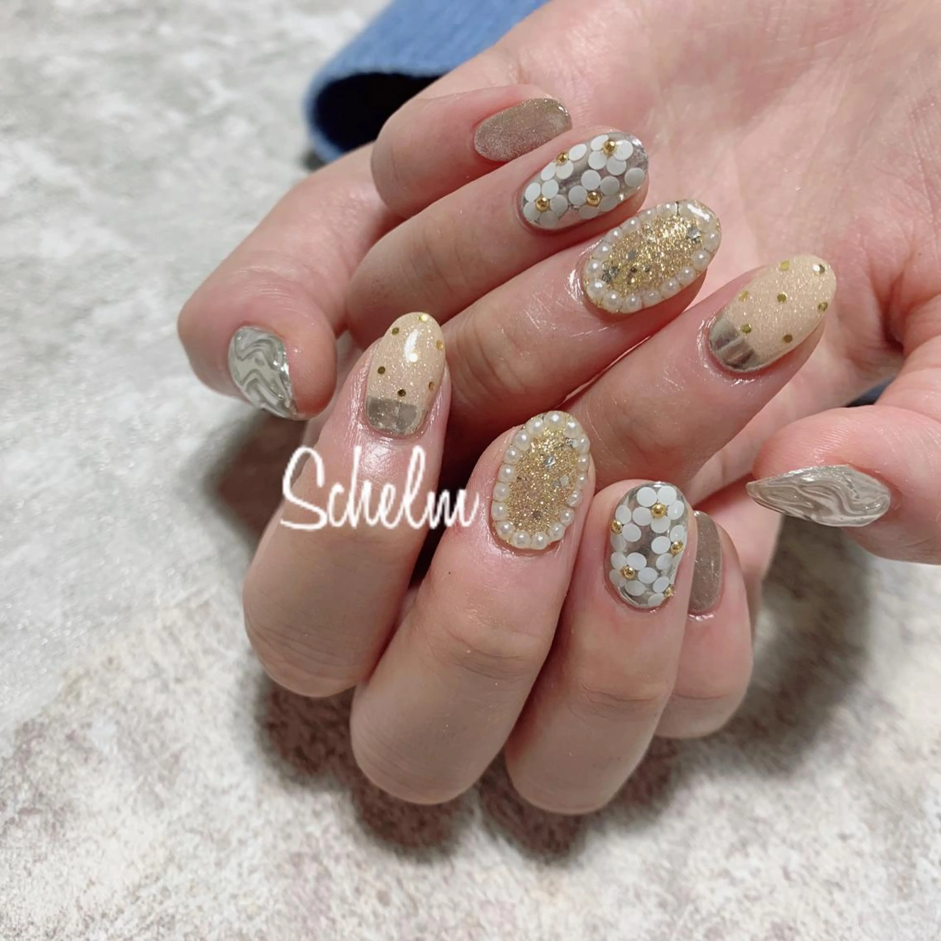 ネイル ハンドネイル nail room シュレムのネイルデザイン