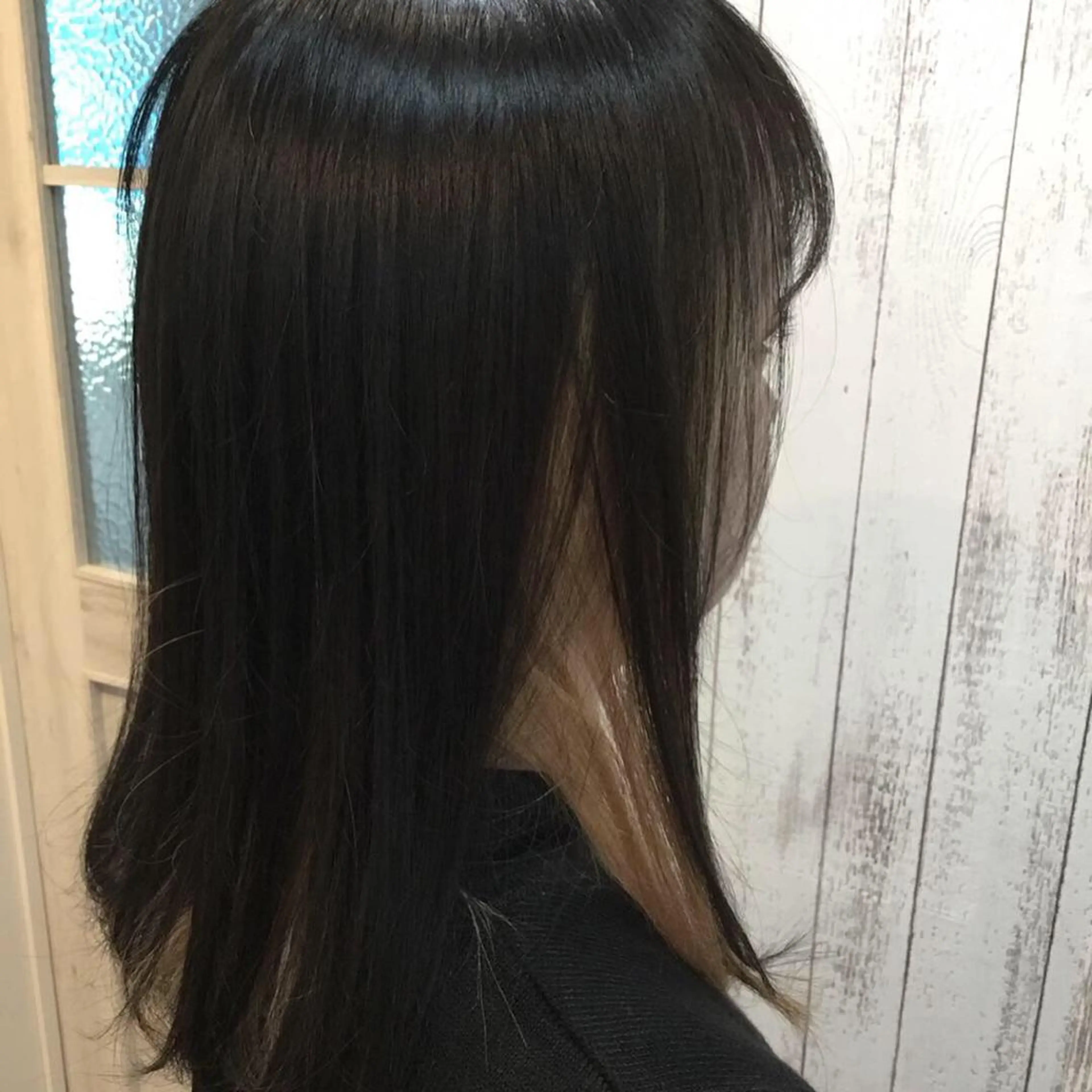 ミディアム カラー embrace エンブレイスのヘアスタイル