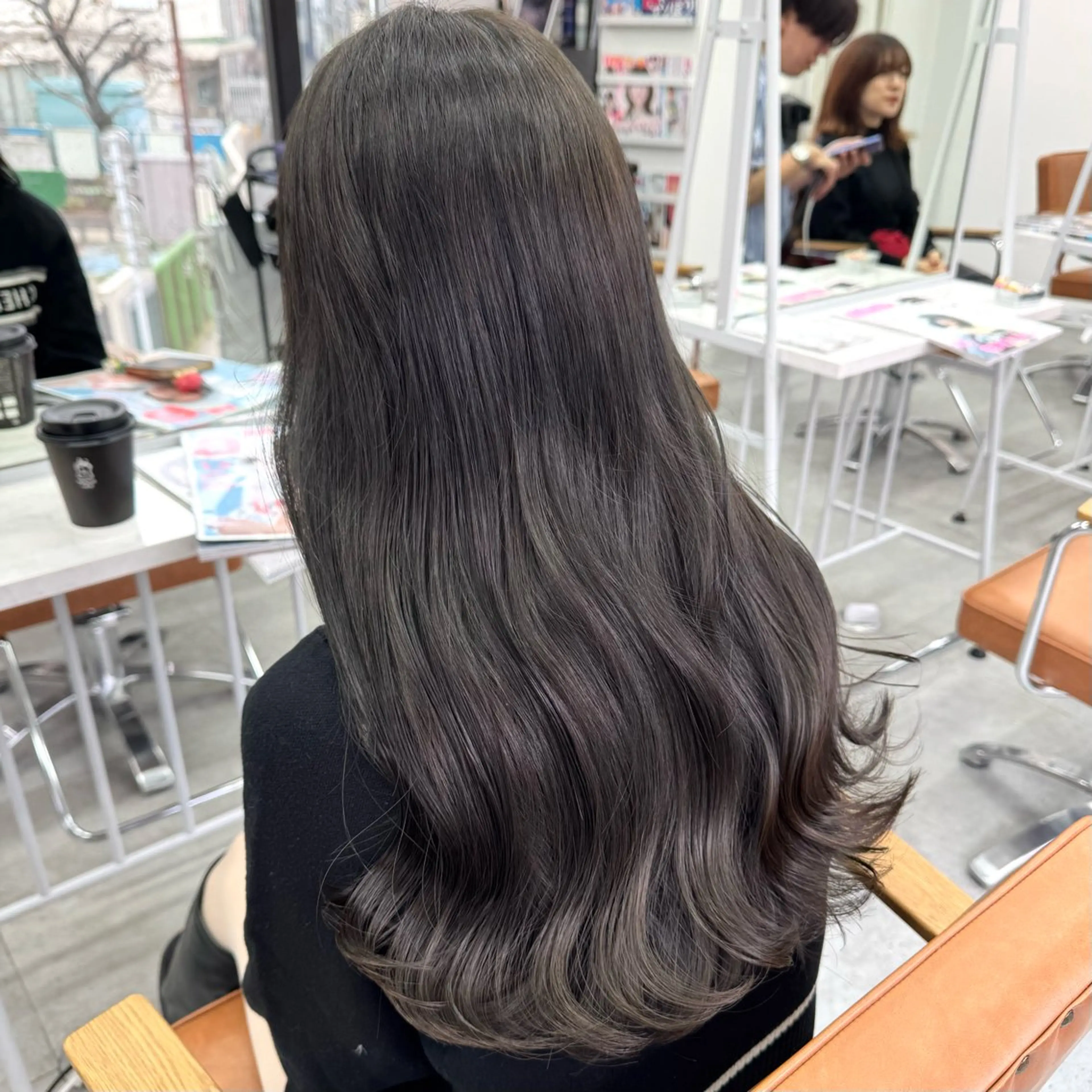 ロング カラー ヘアアレンジ ヘアカラー ブリーチなしカラー /新百合ヶ丘/安形翔のヘアスタイル