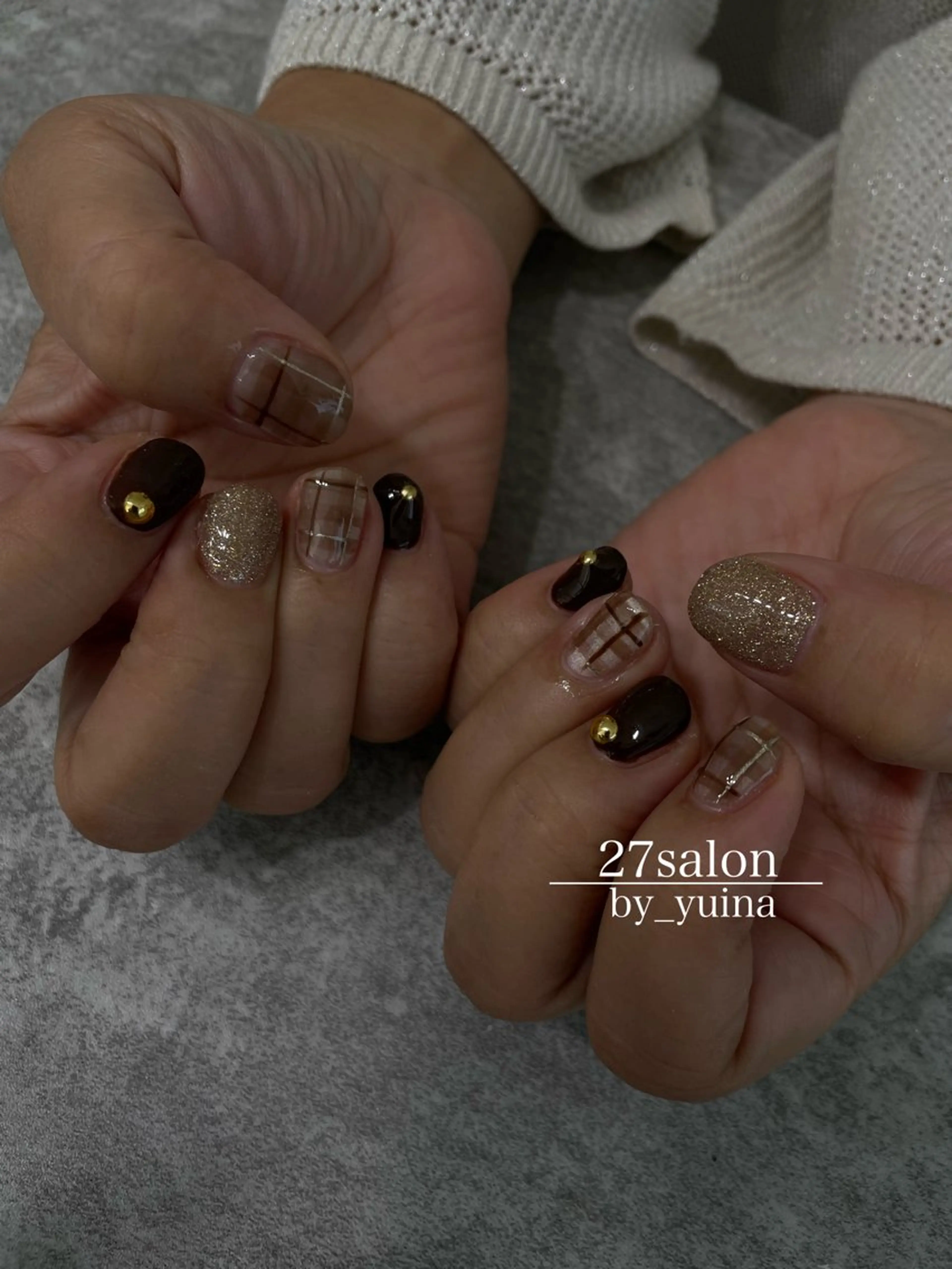 ネイル ブラウン フラッシュネイル ハンドネイル 27salon yuinaのネイルデザイン