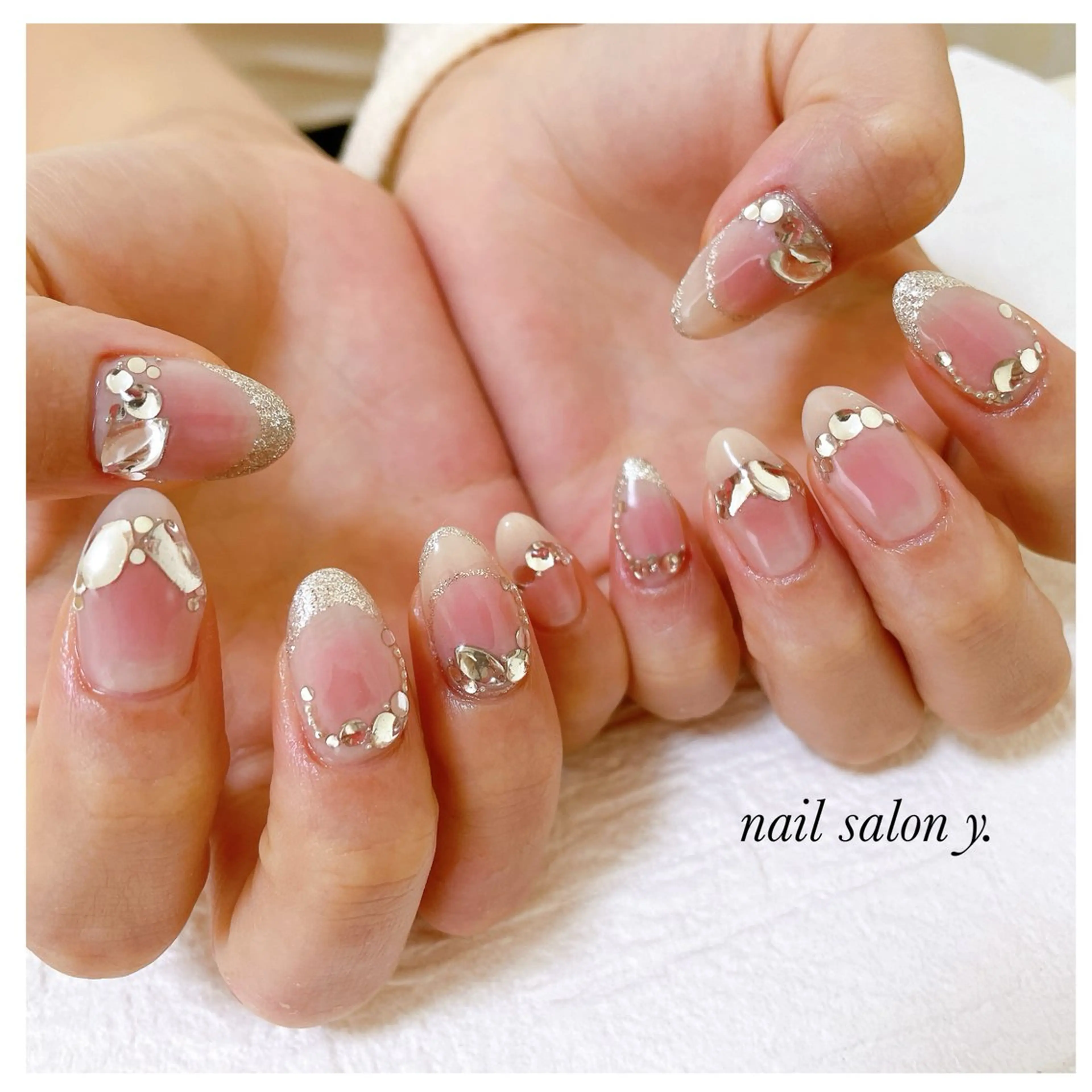 ネイル nailsalon y.のネイルデザイン