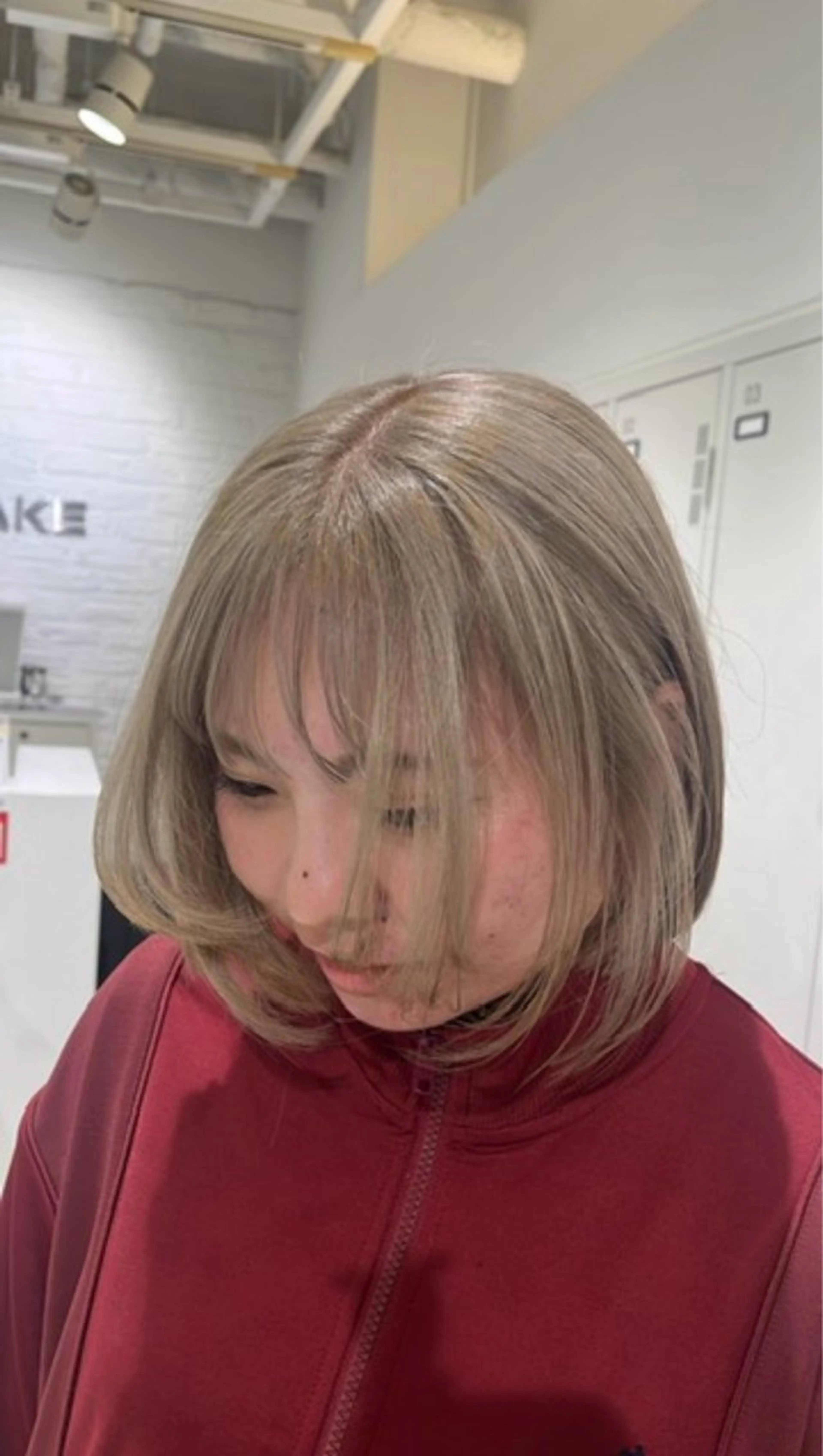 ミディアム カラー ベージュカラー ブリーチ カット ヘアカラー トリートメント ヘッドスパ 【カラー支持率No. 1】リノ🪐のヘアスタイル