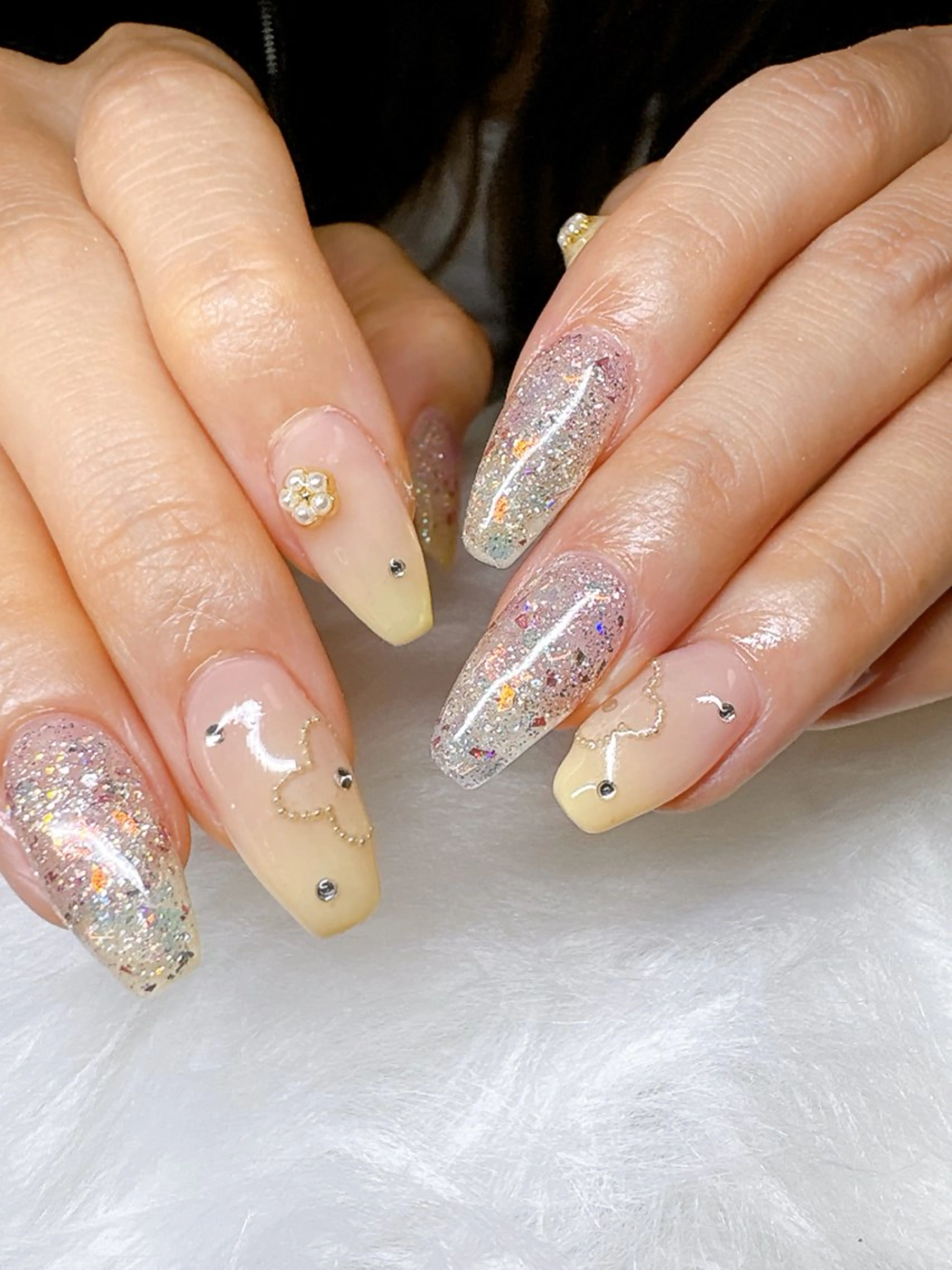 ネイル 寺山 千鶴のネイルデザイン