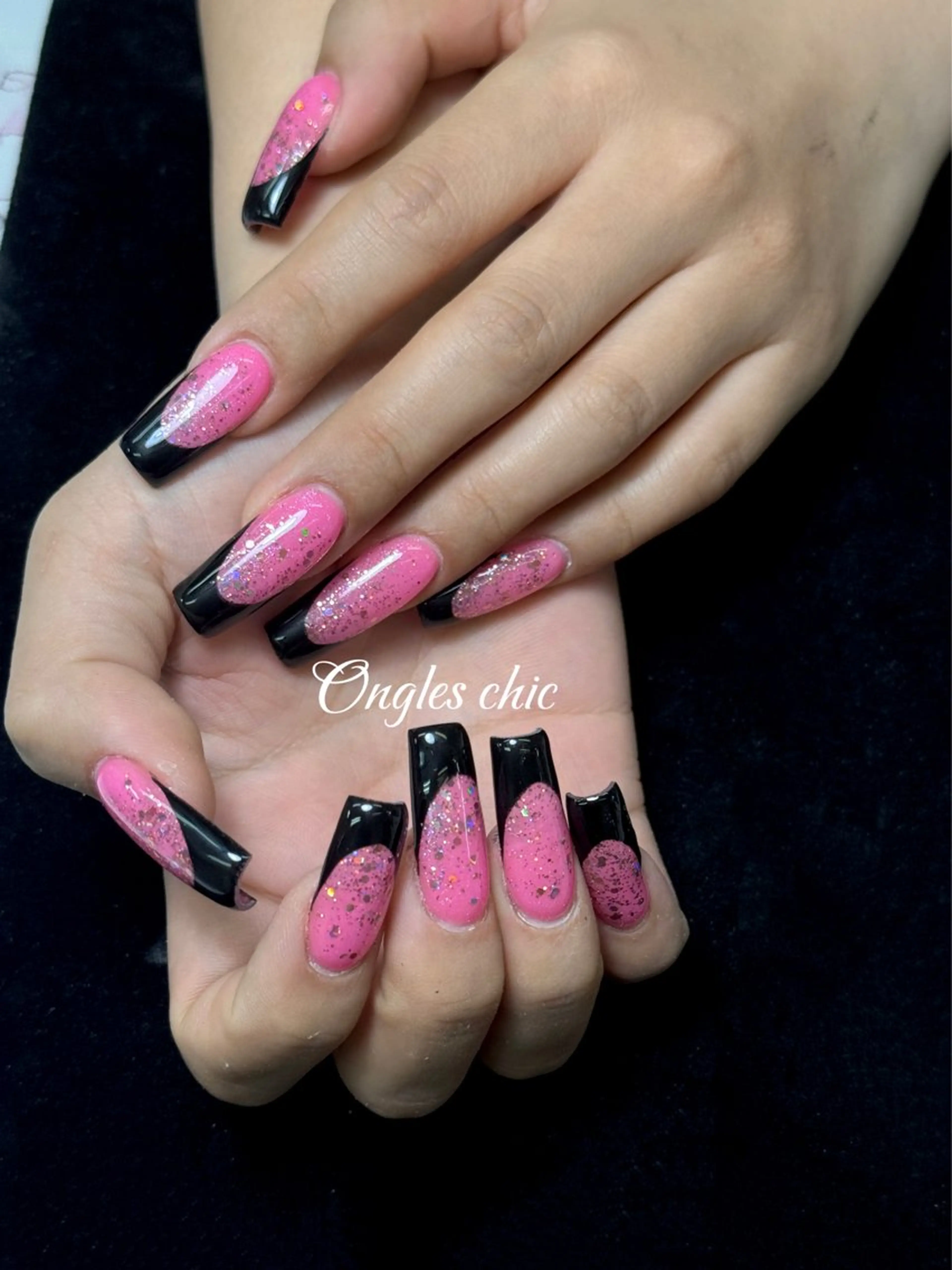 ネイル ハンドネイル ongles chicのネイルデザイン