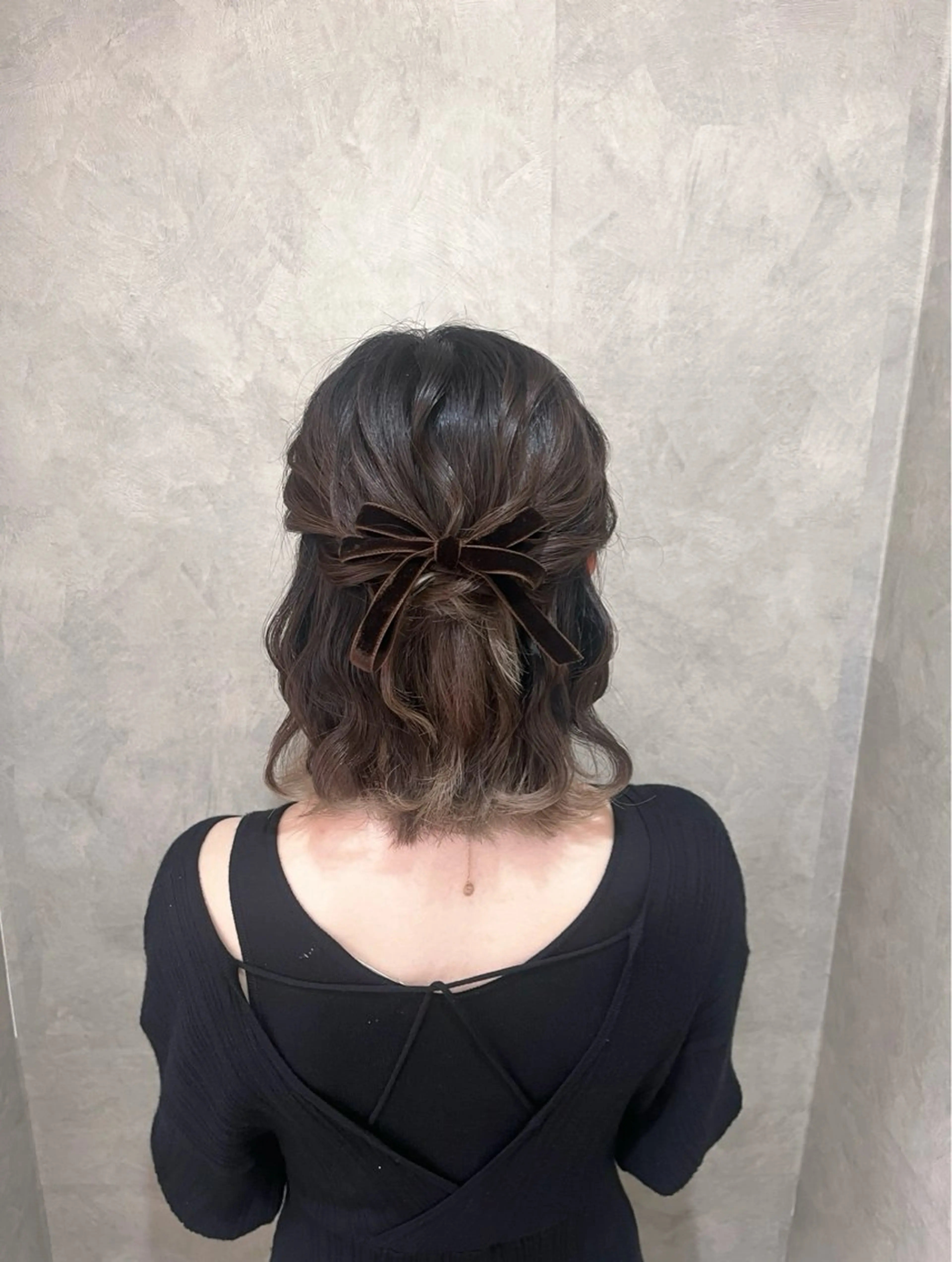 ヘアアレンジ ハーフアップ ボブ ヘアセット 垢抜けヘアメイク🫧 JURI🪽のヘアスタイル