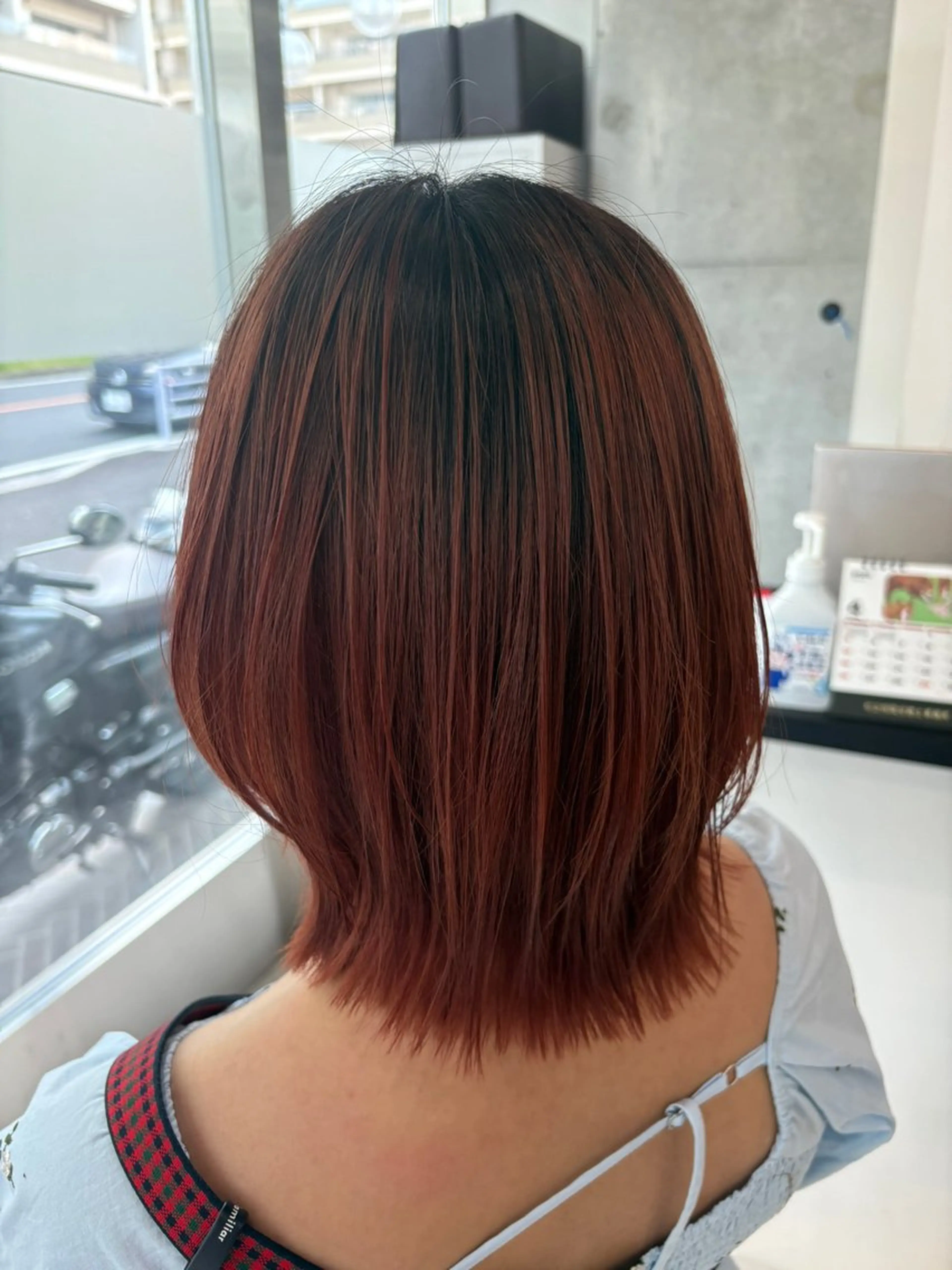 ミディアム 暖色系カラー 🌼Kana🌼のヘアスタイル