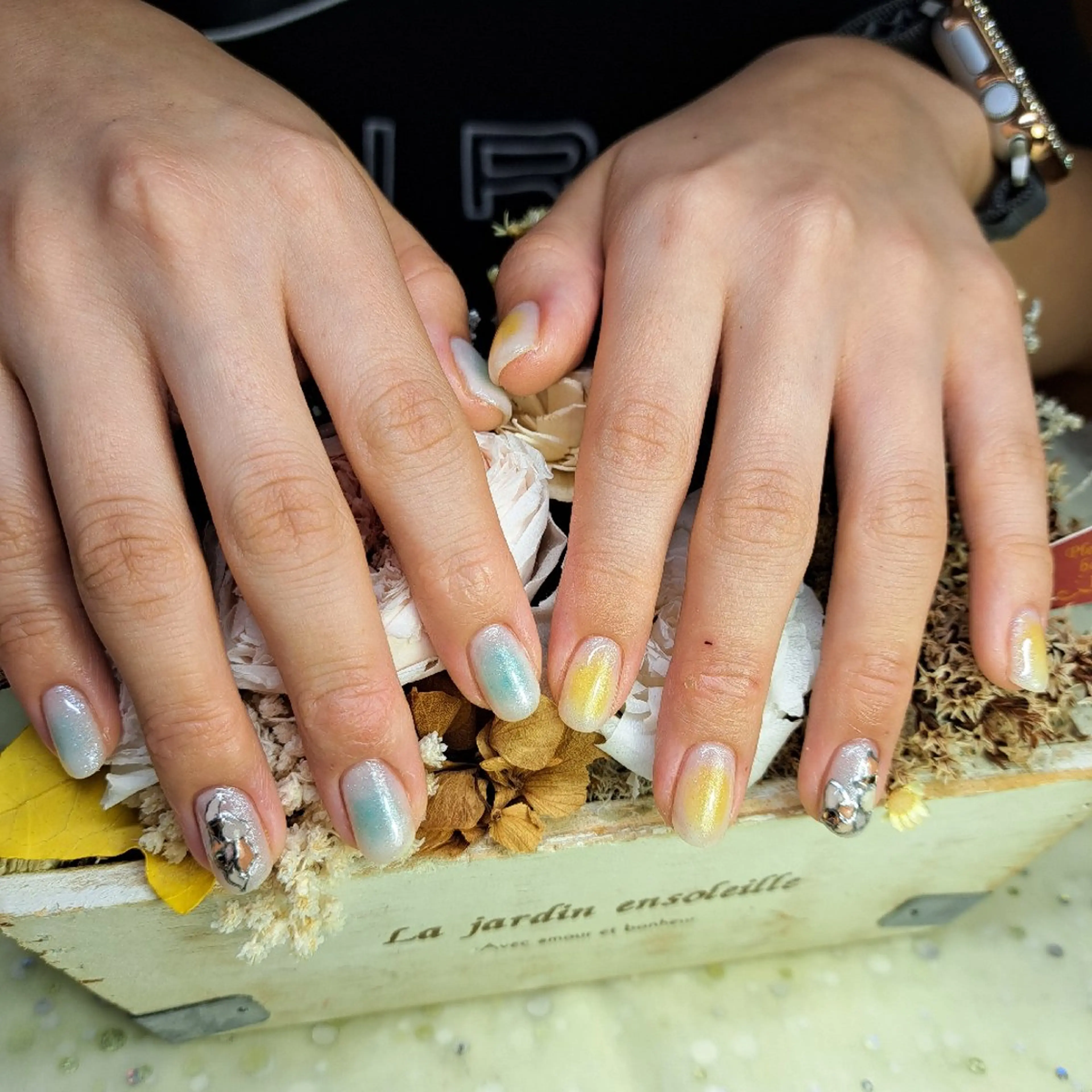 ネイル チークネイル HAYASHI  Nのネイルデザイン