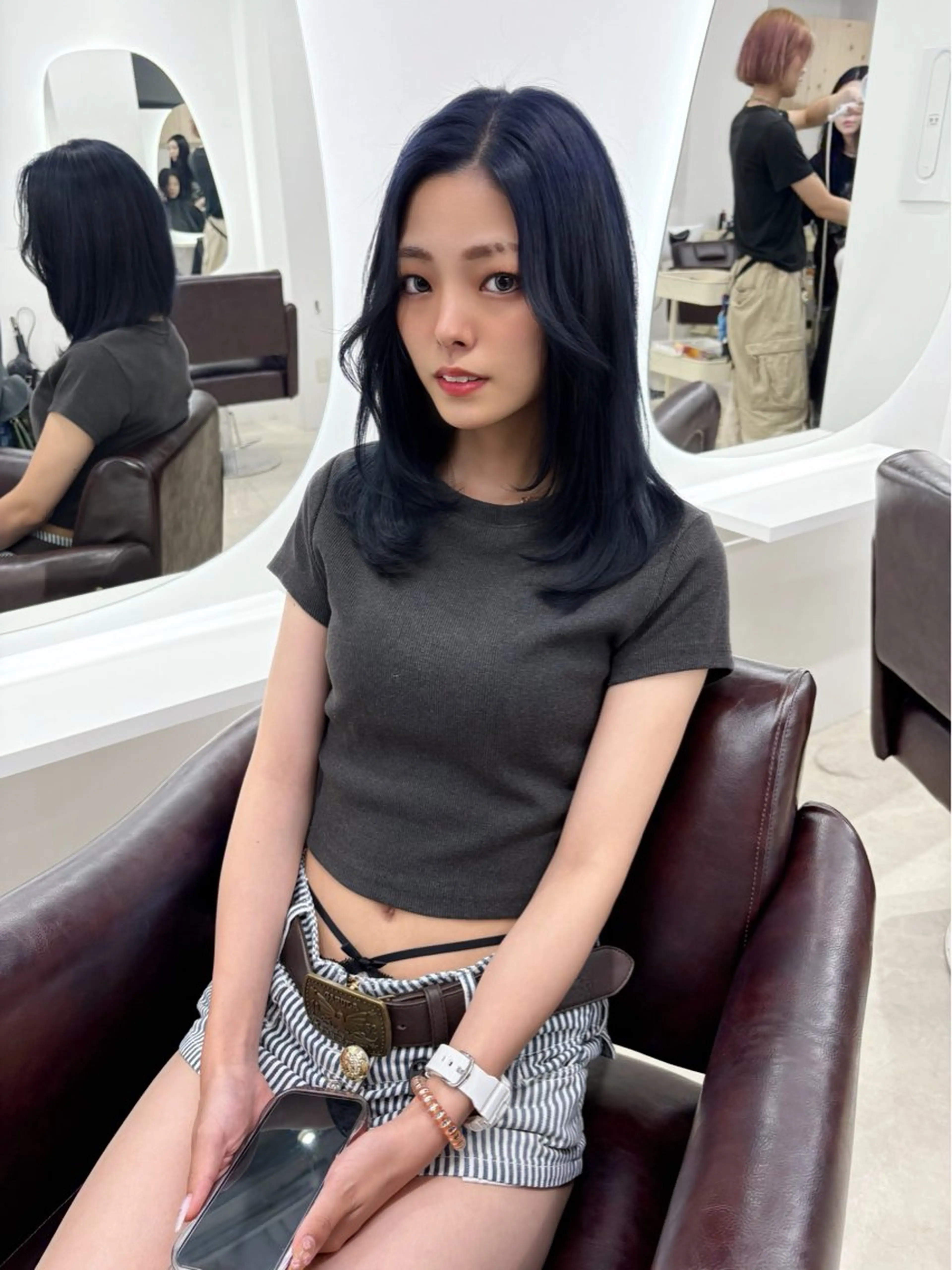 ロング カラー カット ヘアカラー トリートメント ヘアセット 新宿/韓国ヘア/ 髪質改善ストレートのヘアスタイル