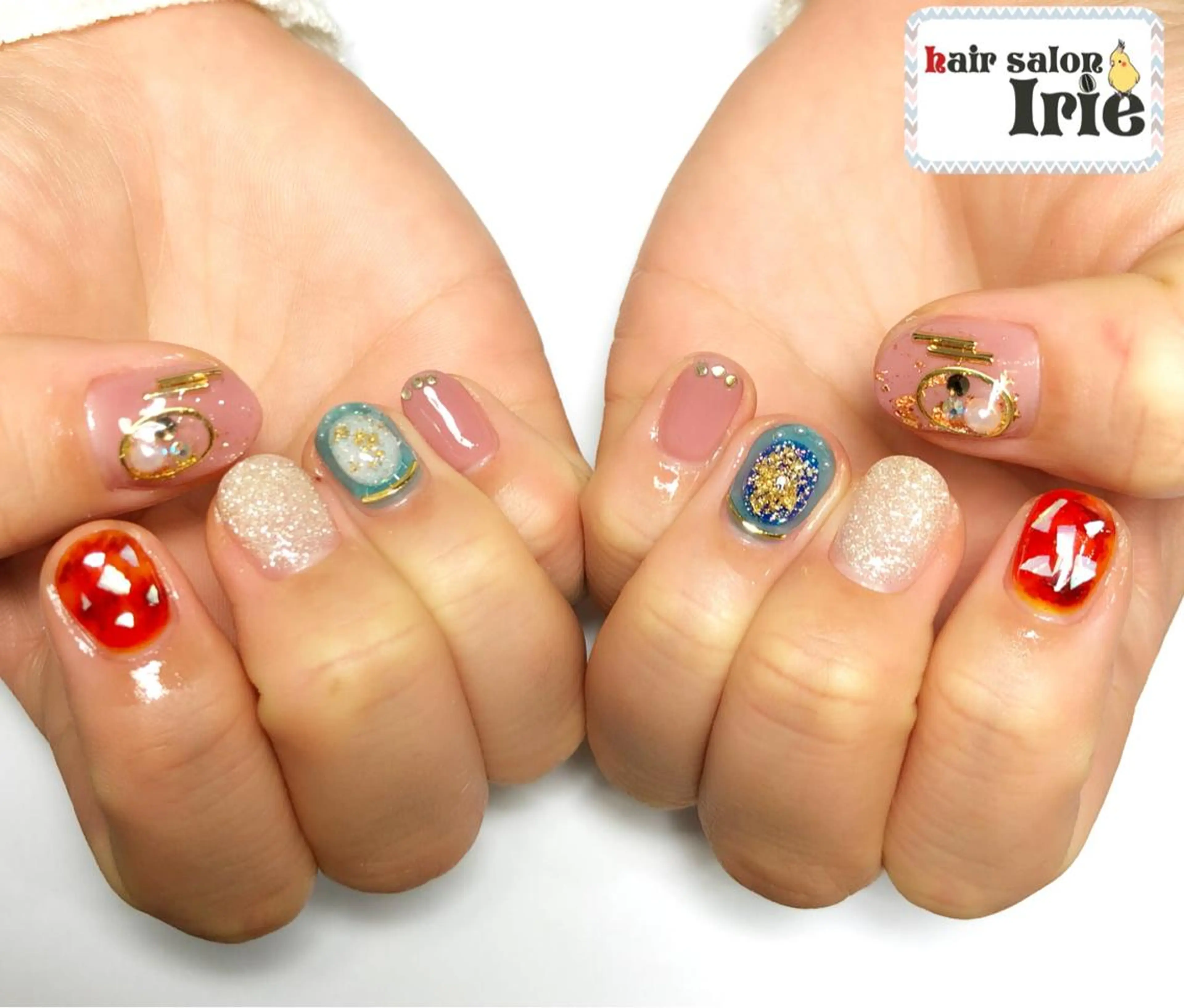 ネイル 與儀 知佳のネイルデザイン