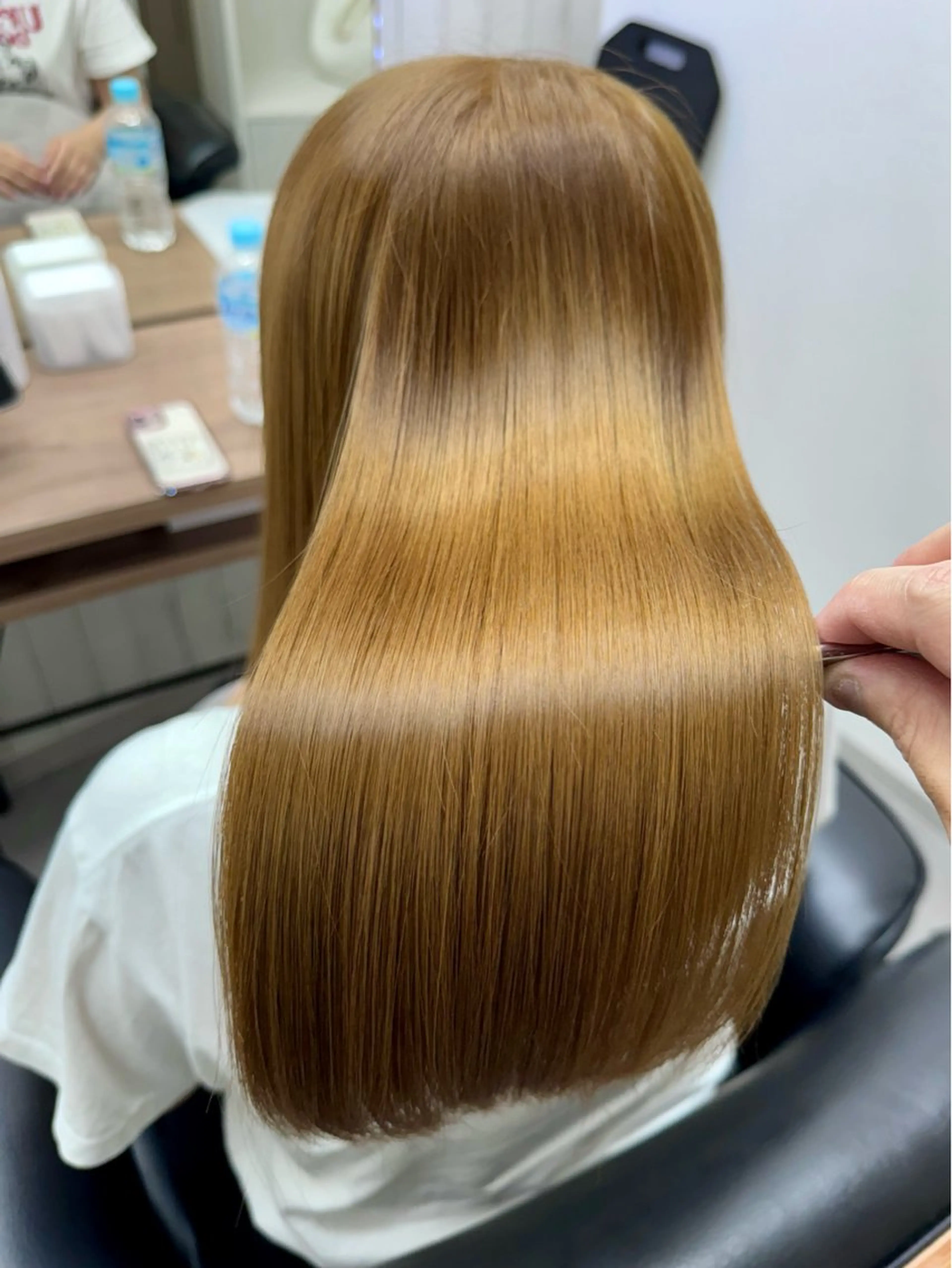 ロング カラー アディクシーカラー イルミナカラー クオルシアカラー 髪質改善 韓国風ヘア The Apartment of Solon 船橋 2nd所属・艶髪改善師/高橋潤 /レイヤーカットのヘアスタイル