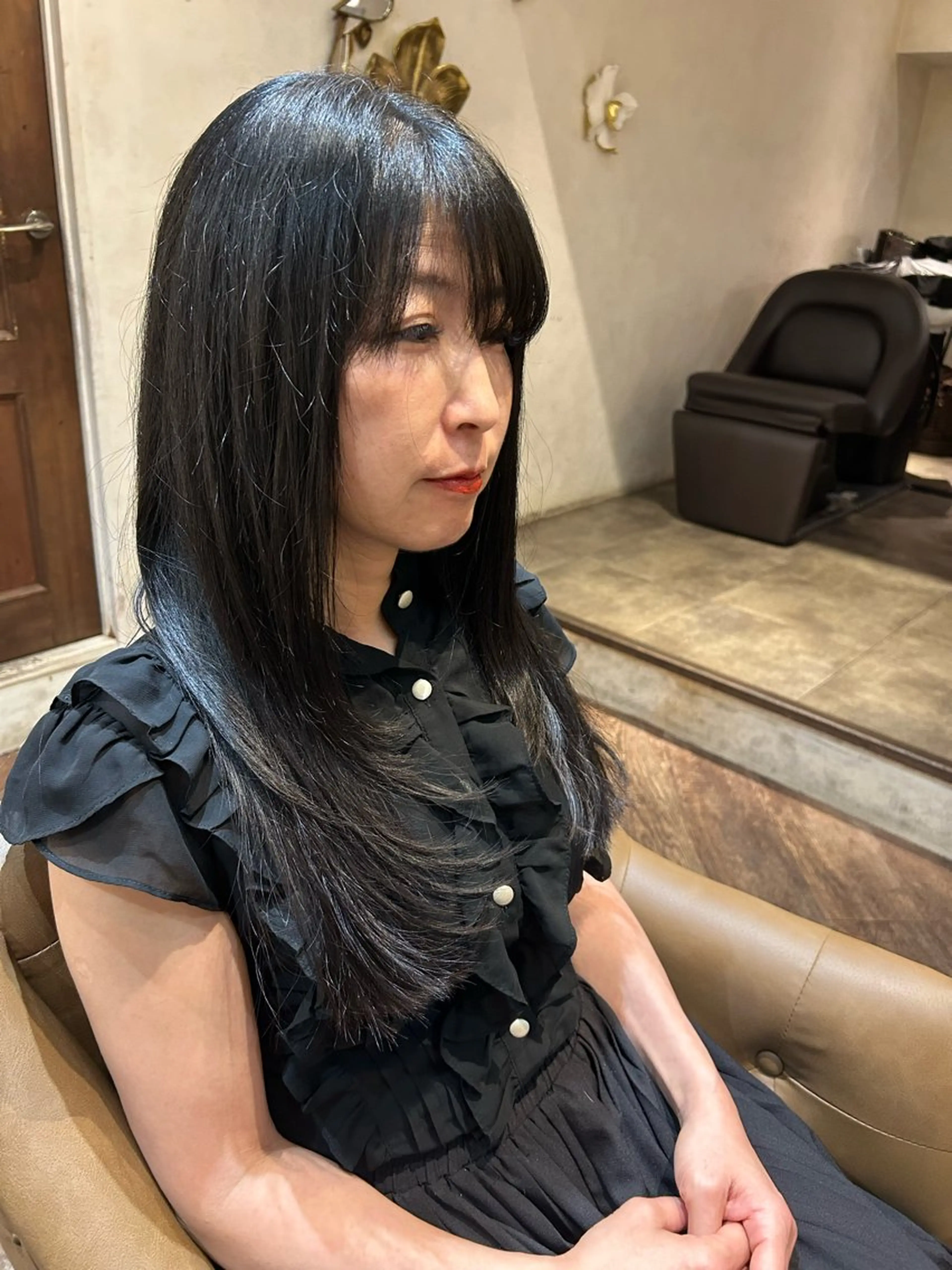 ロング 顔まわりレイヤー 顔周りカット レイヤーカット 宇川 湧也のヘアスタイル