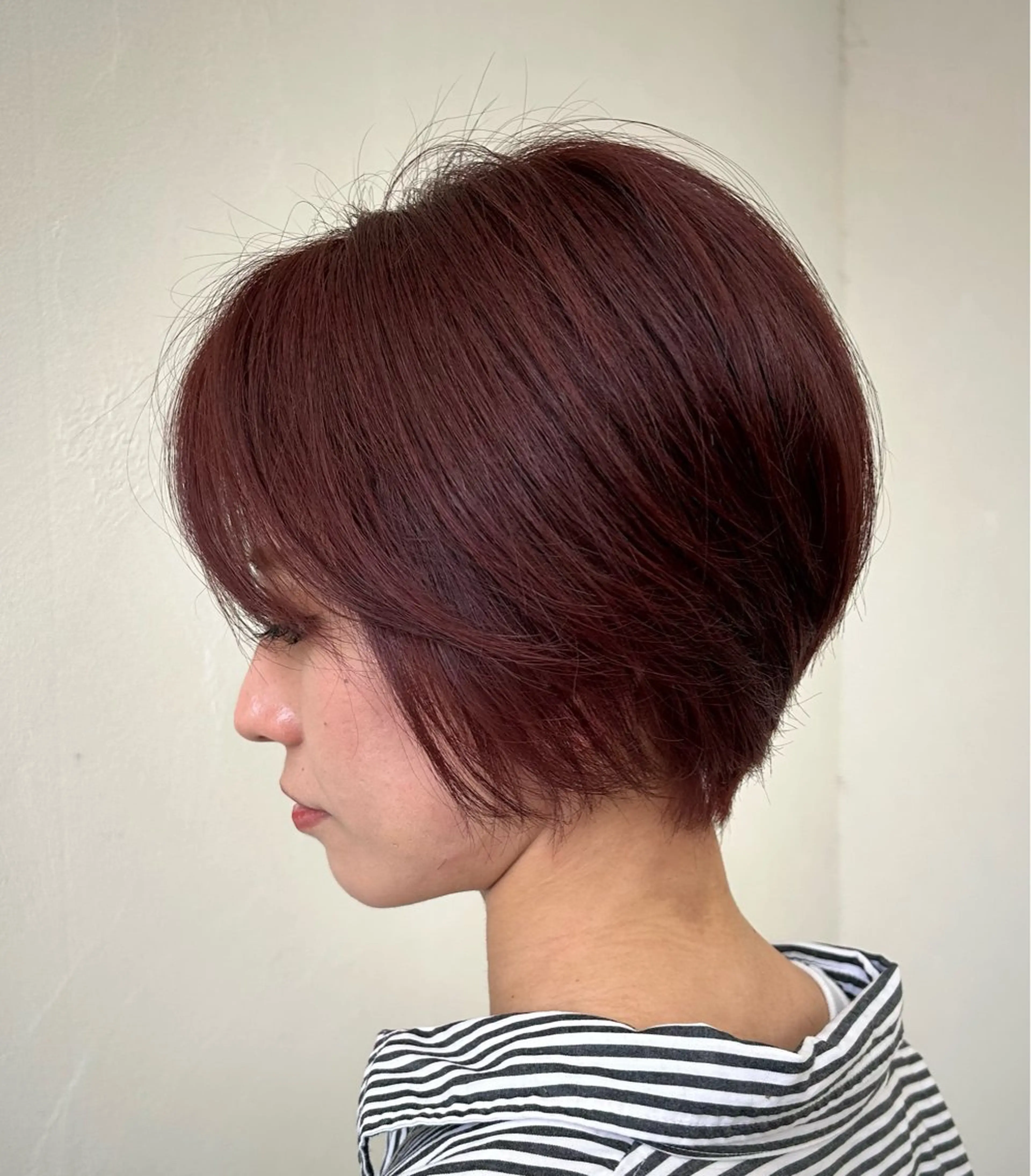 ショート カラー 小島 滉太のヘアスタイル